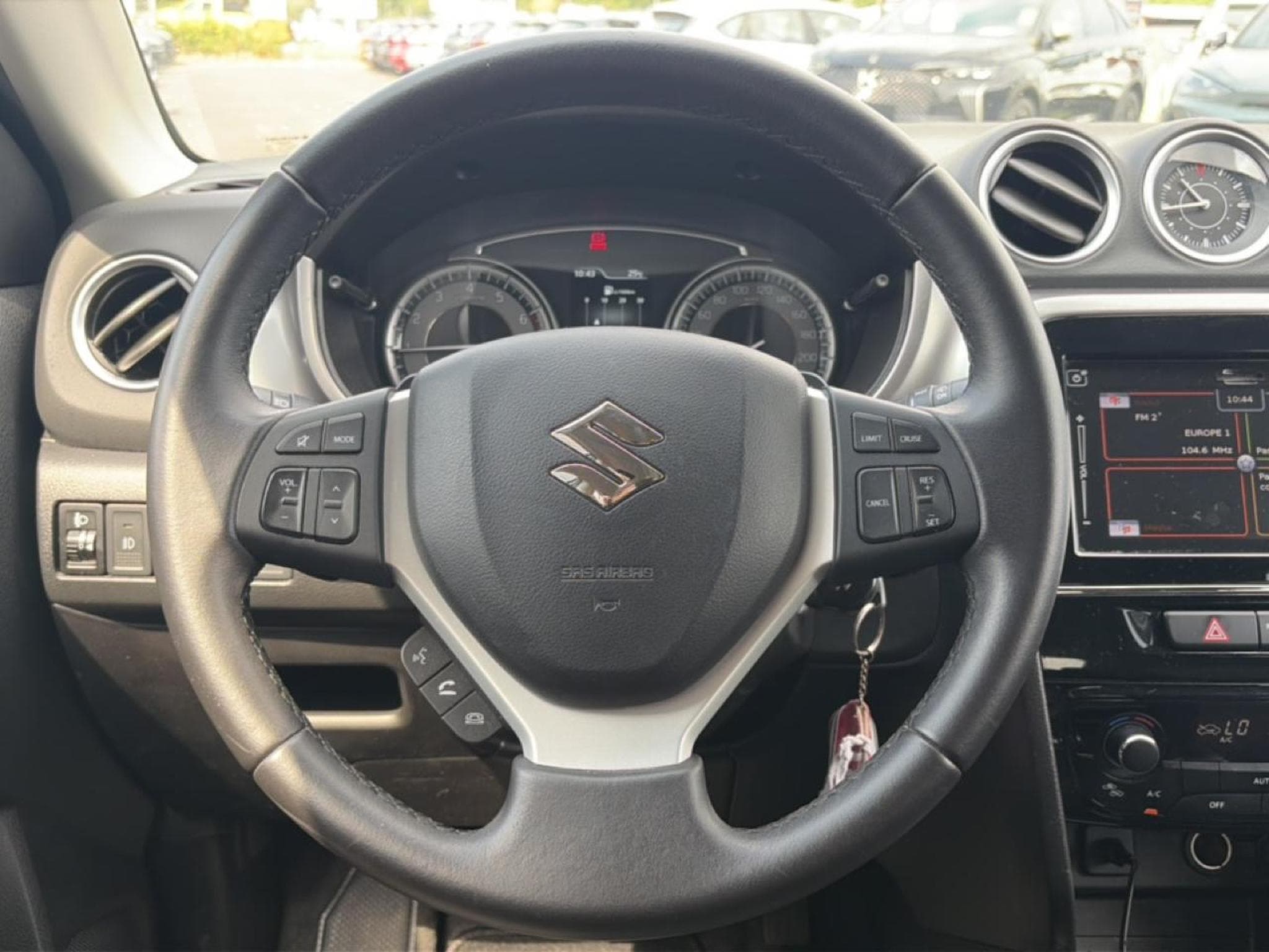 Suzuki VITARA 1.0 BOOSTERJET 111 PRIVILEGE AUTO (2019) - Photo 18