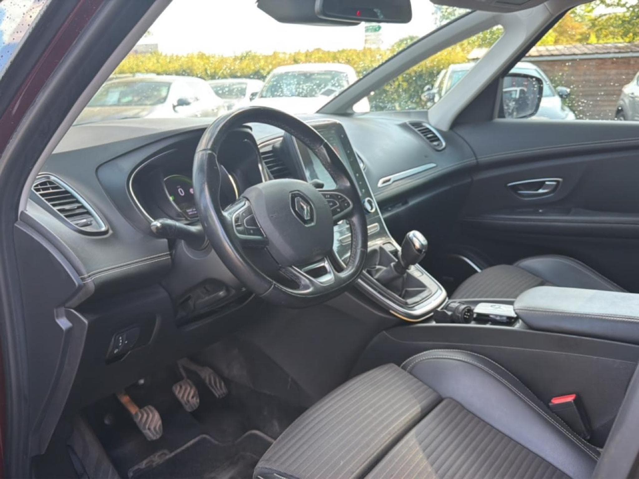Renault Scenic 1.3 TCE 140 FAP INTENS (2019) - Foto 11
