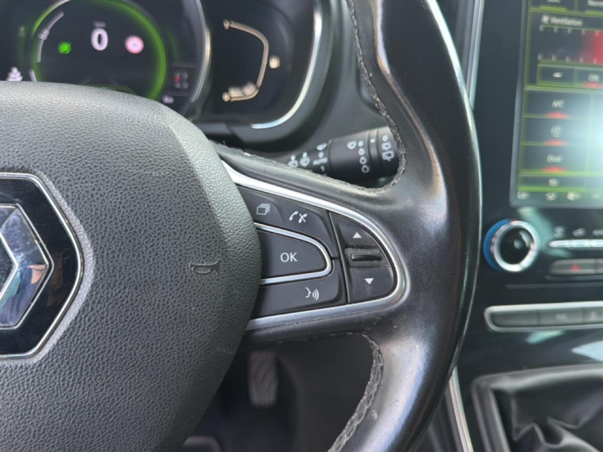 Renault Scenic 1.3 TCE 140 FAP INTENS (2019) - Foto 19