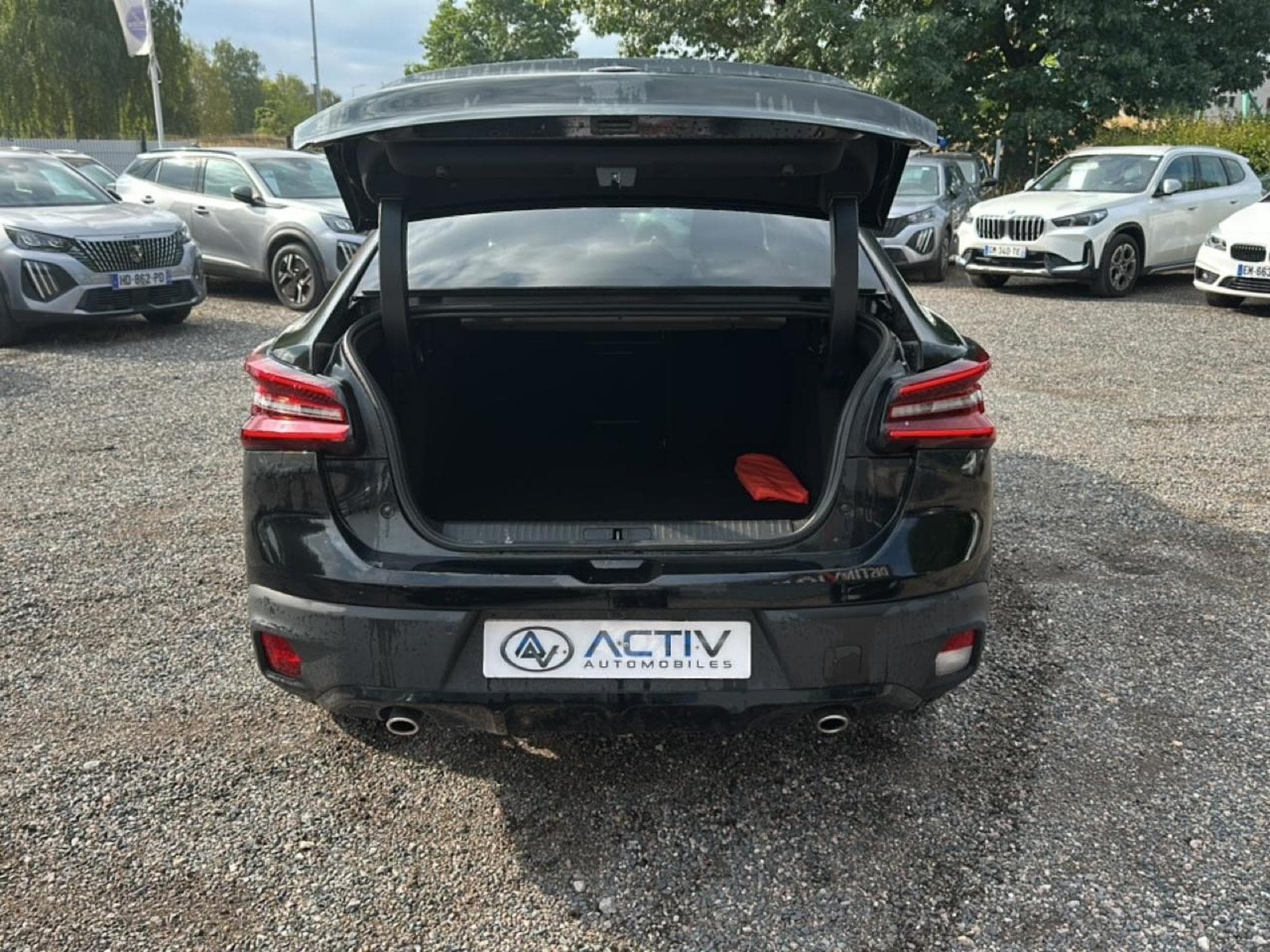 Citroen C4 X 1.2 HYBRIDE 145 MAX E-DCS6 (2025) - Photo 12