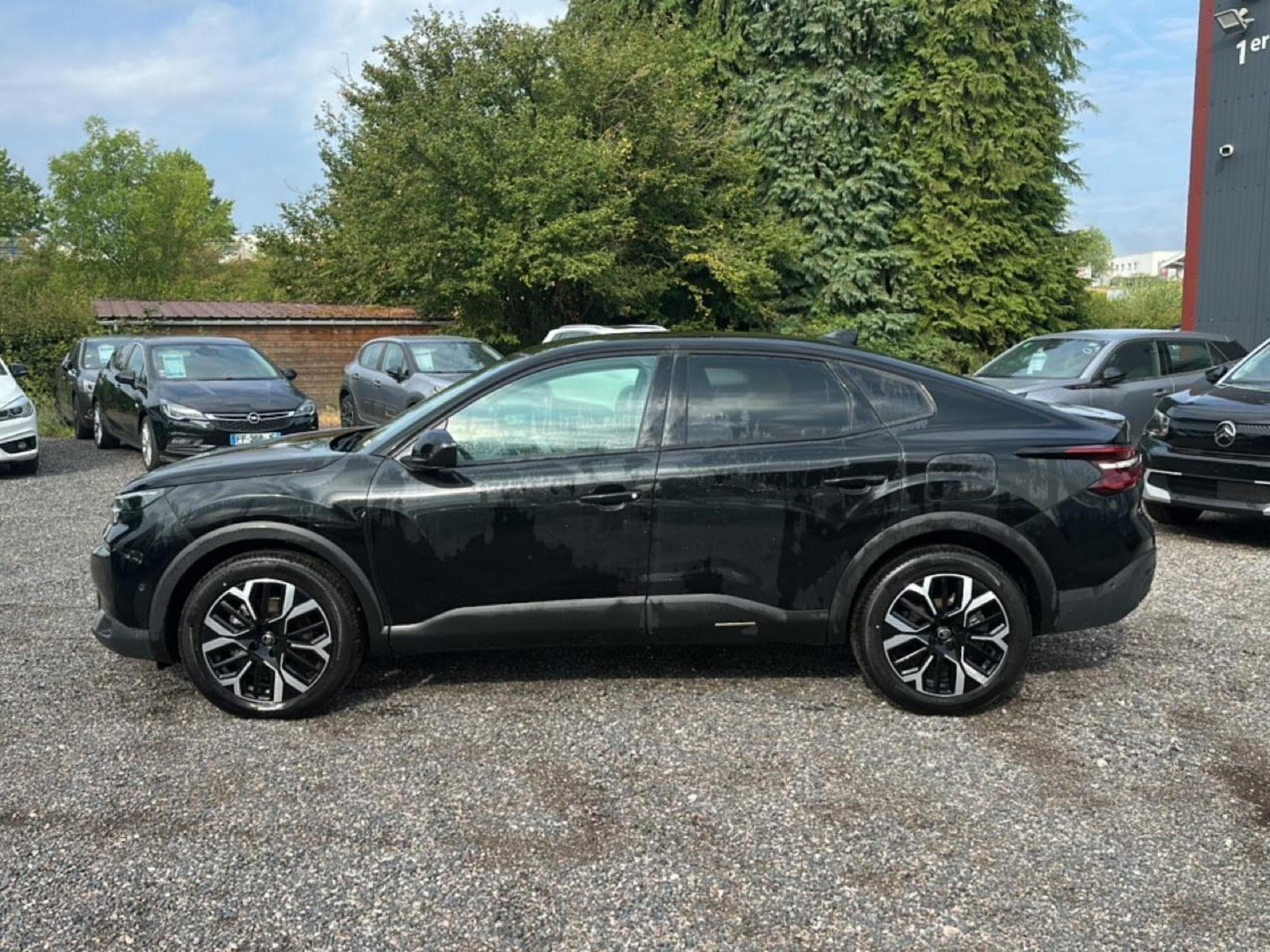 Citroen C4 X 1.2 HYBRIDE 145 MAX E-DCS6 (2025) - Photo 8