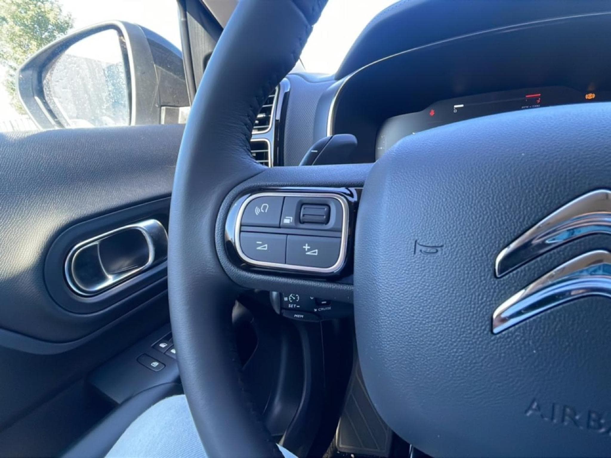 Citroen C5 AIRCROSS 1.5 BLUEHDI 130 MAX BOITE AUTOMATIQUE (2025) - Photo 12
