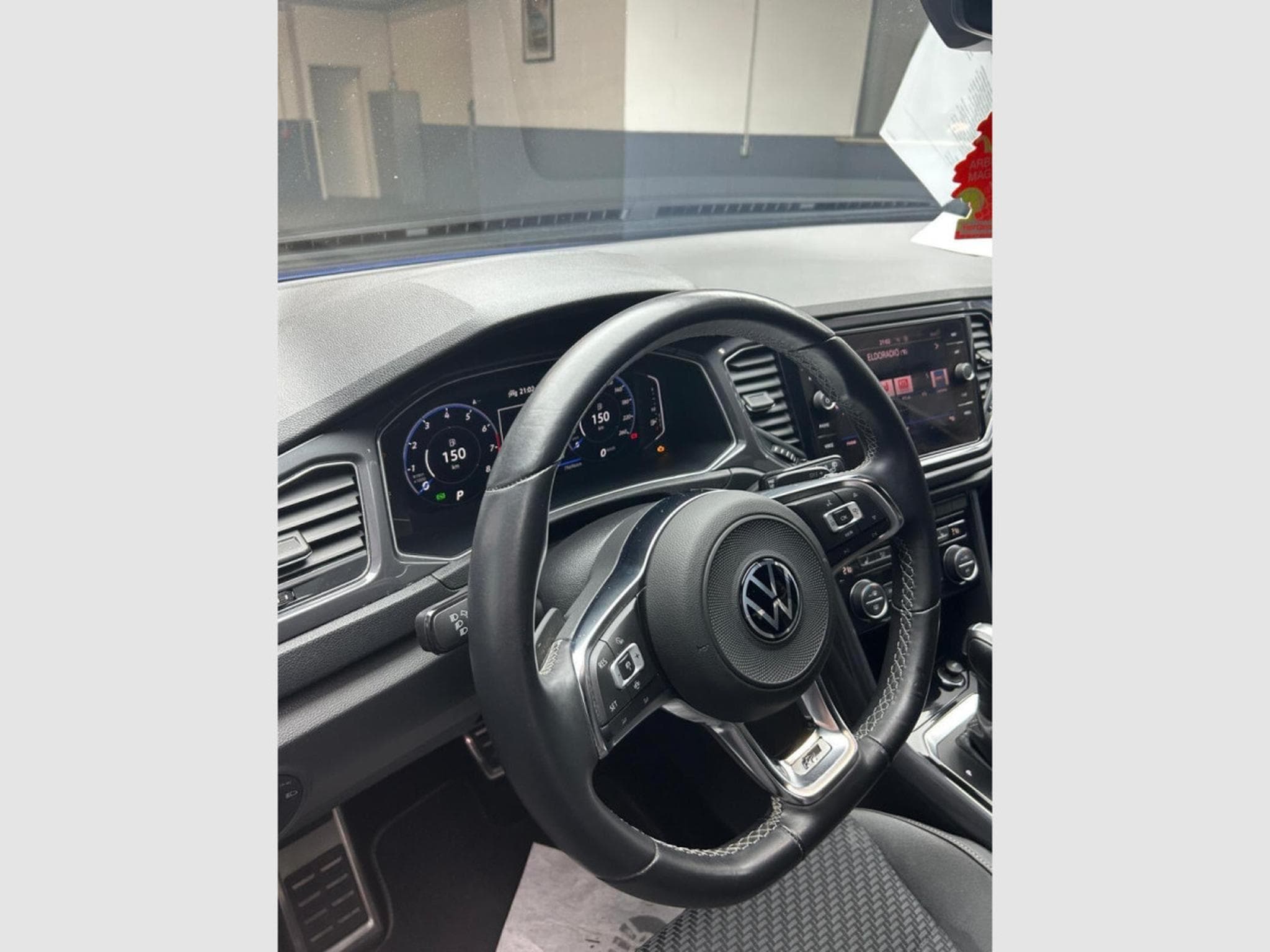 VW T-Roc 1.5 tsi 150 R-line DSG (2022) - Photo 4