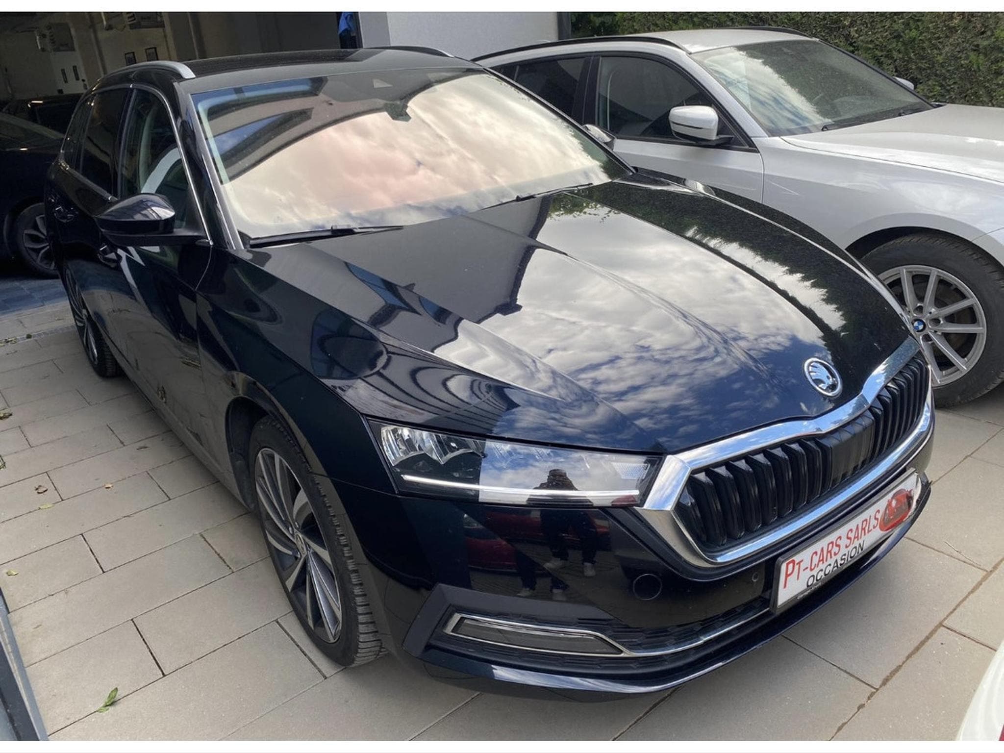 Skoda Octavia 2.0 tdi 150 dsg (2020) - Photo 2