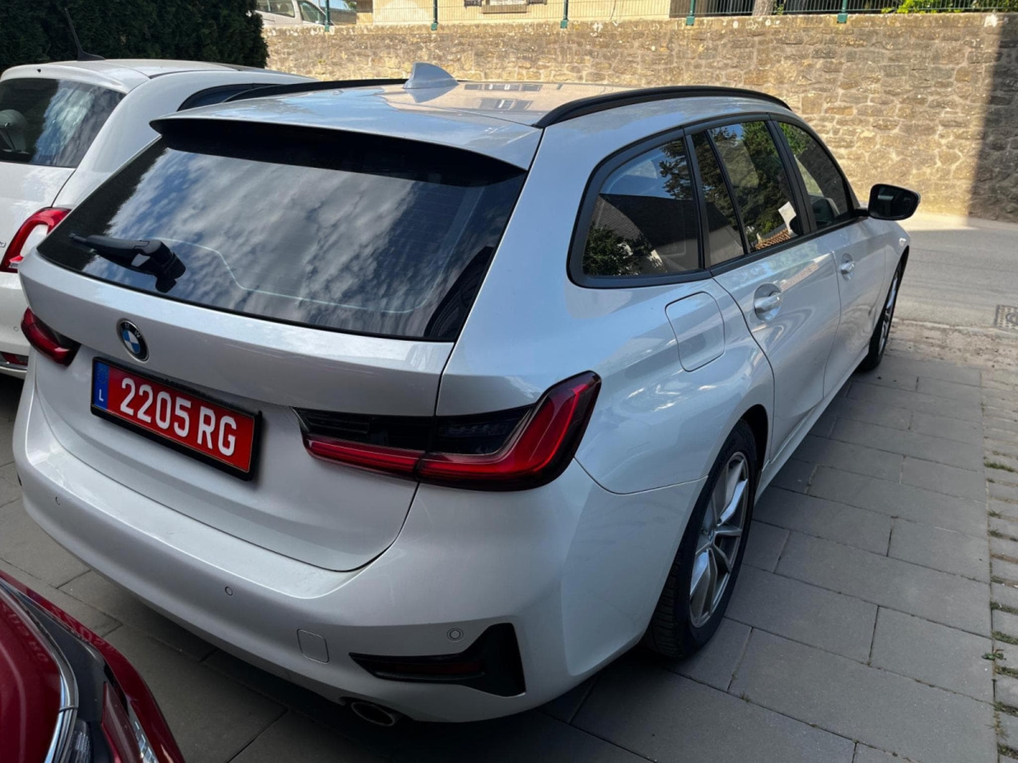 BMW 318 318d touring Auto (2020) - Photo 5