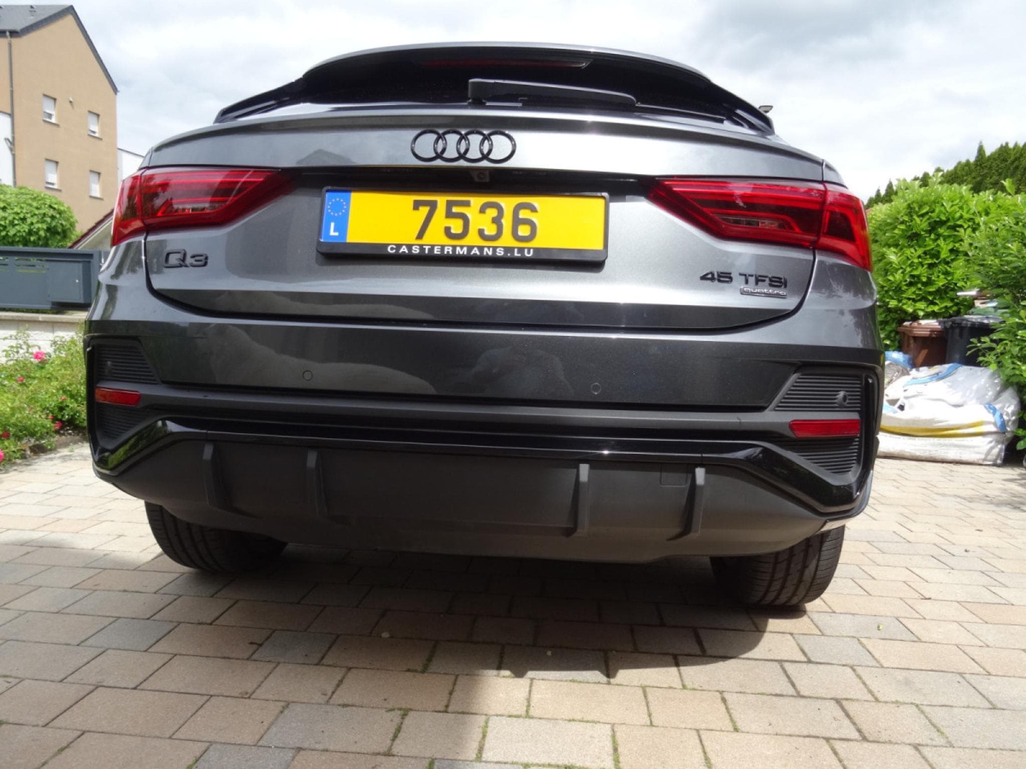 Audi Q3 Sportback S-Line 45 TFSI 245CV quattro S (2025) - Photo 20