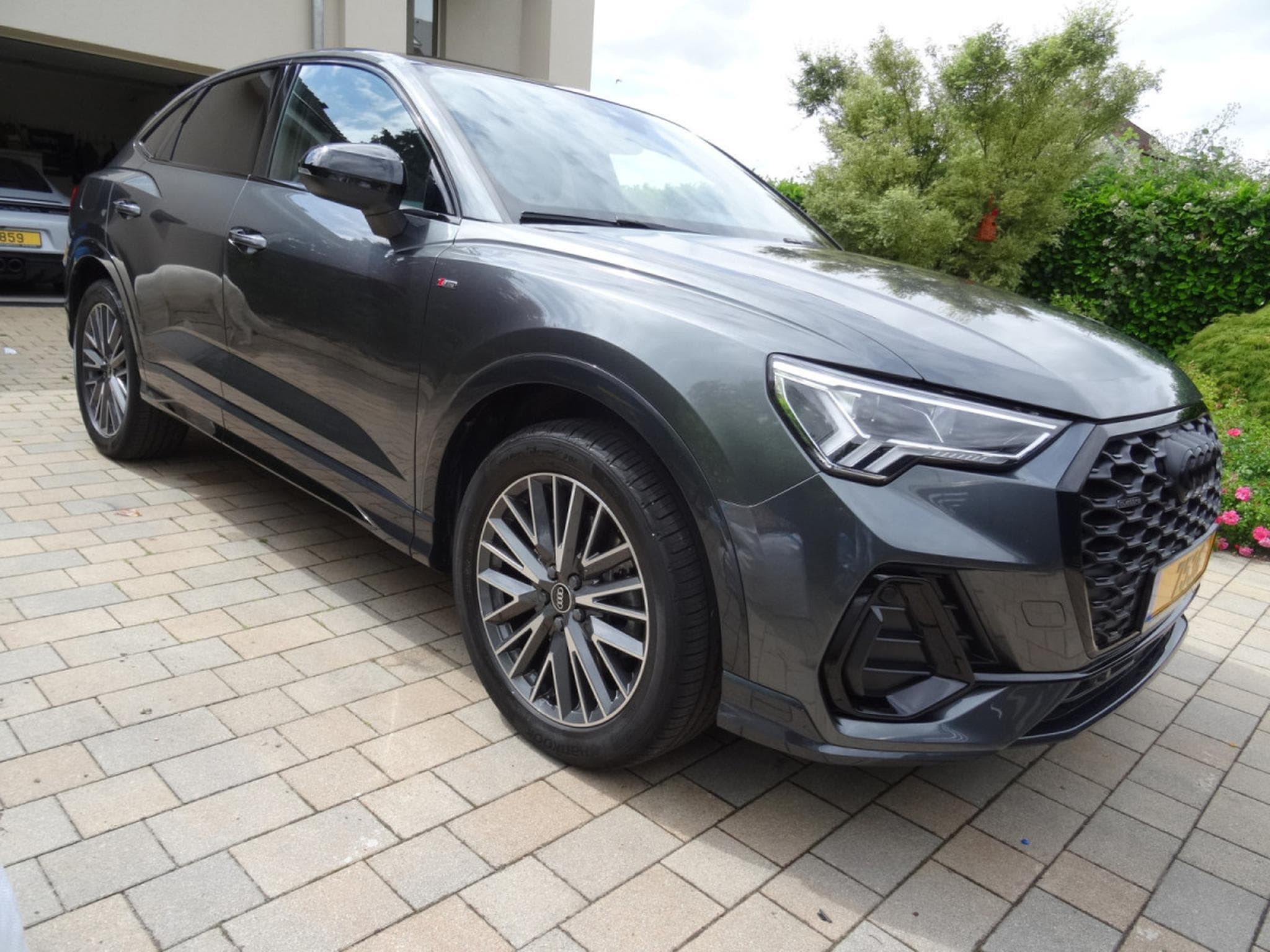 Audi Q3 Sportback S-Line 45 TFSI 245CV quattro S (2025) - Photo 6