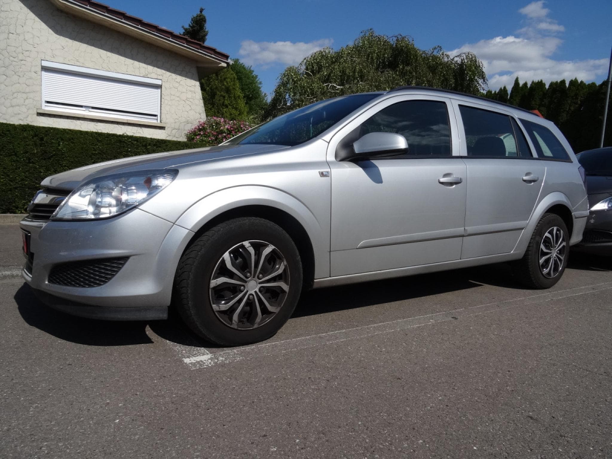 Opel Astra 1.7 CDTI (2007) - Photo 1