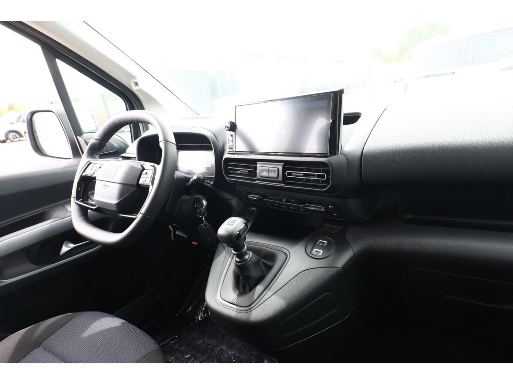 Fiat Doblo 1.5 BlueHDi 130 (2026) - Photo 10