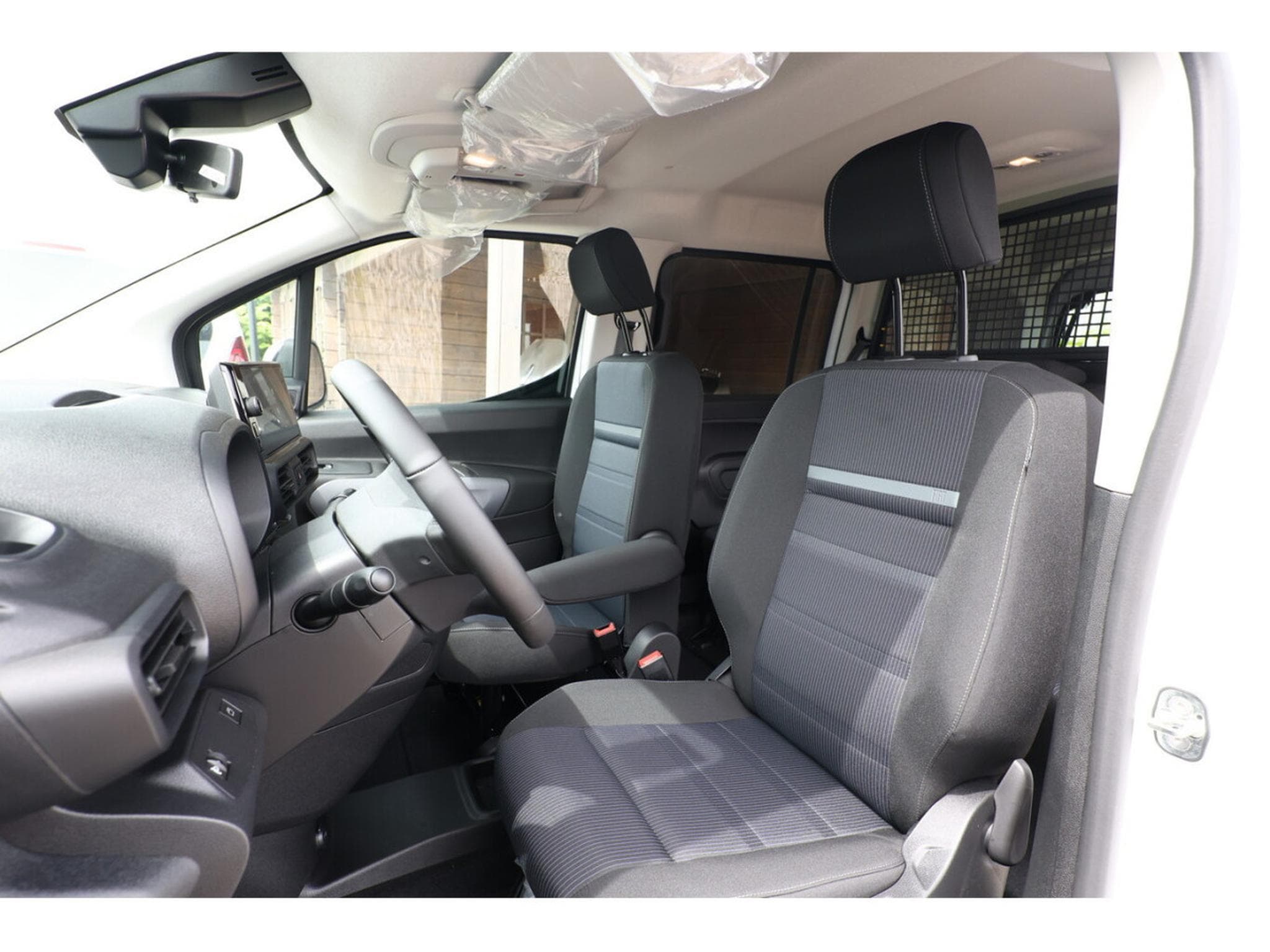 Fiat Doblo 1.5 BlueHDi 130 (2026) - Photo 7