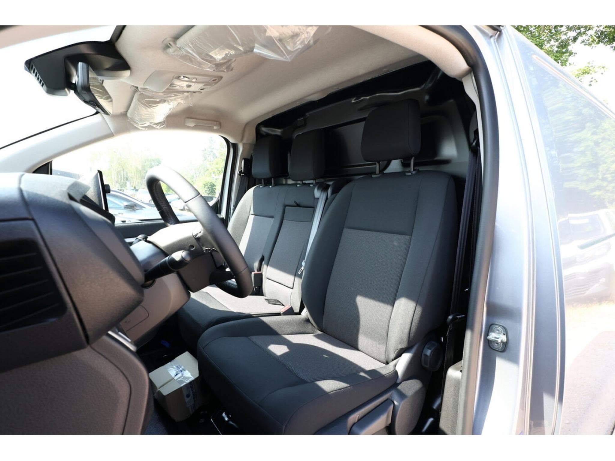 Fiat Scudo 2.0 BlueHDI EAT8 180 (2025) - Foto 6
