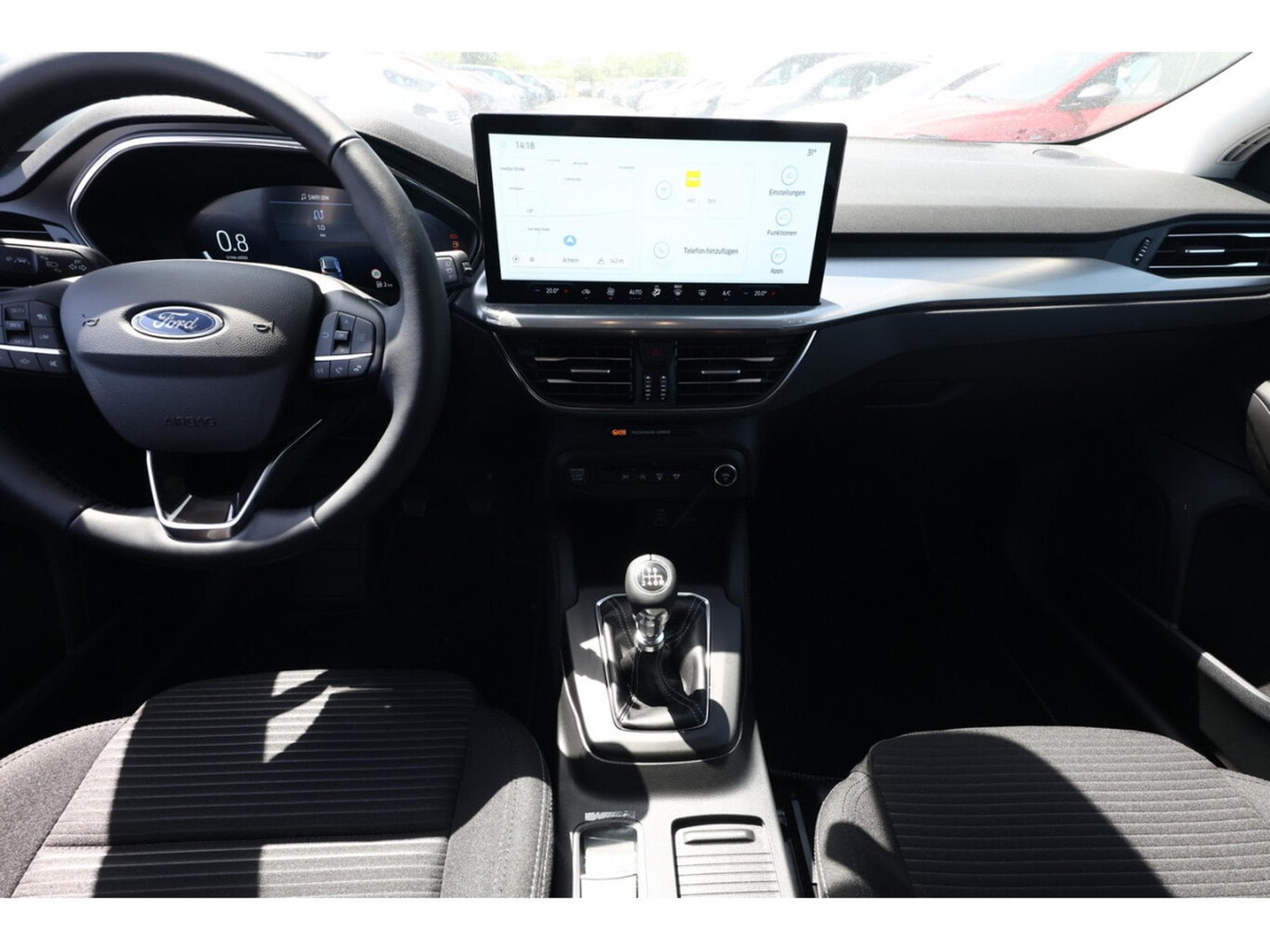 Ford Focus 1.0i Ecoboost 125 Titanium X (2026) - Photo 8