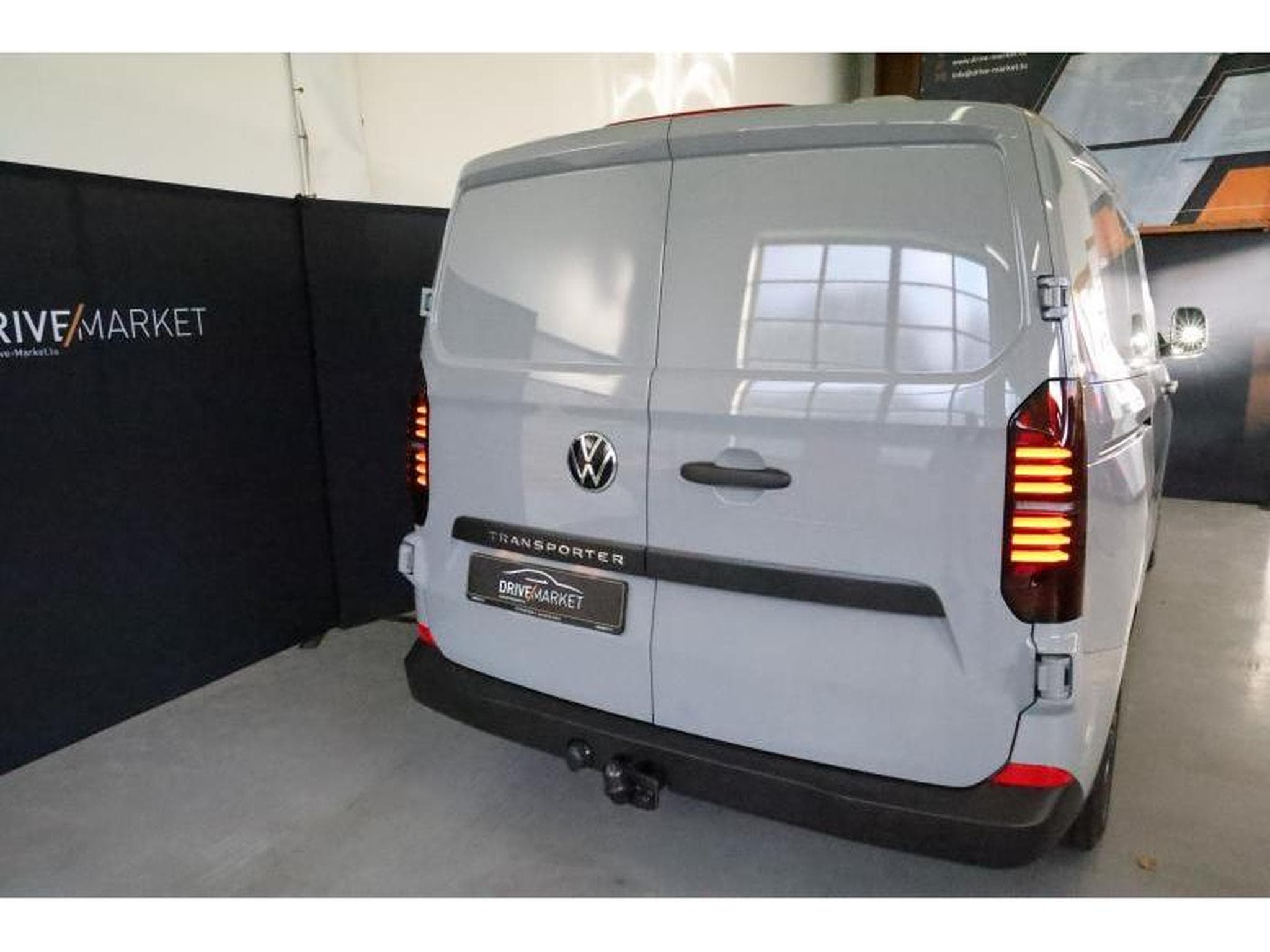 VW T7 Fourgon Court (2025) - Foto 15