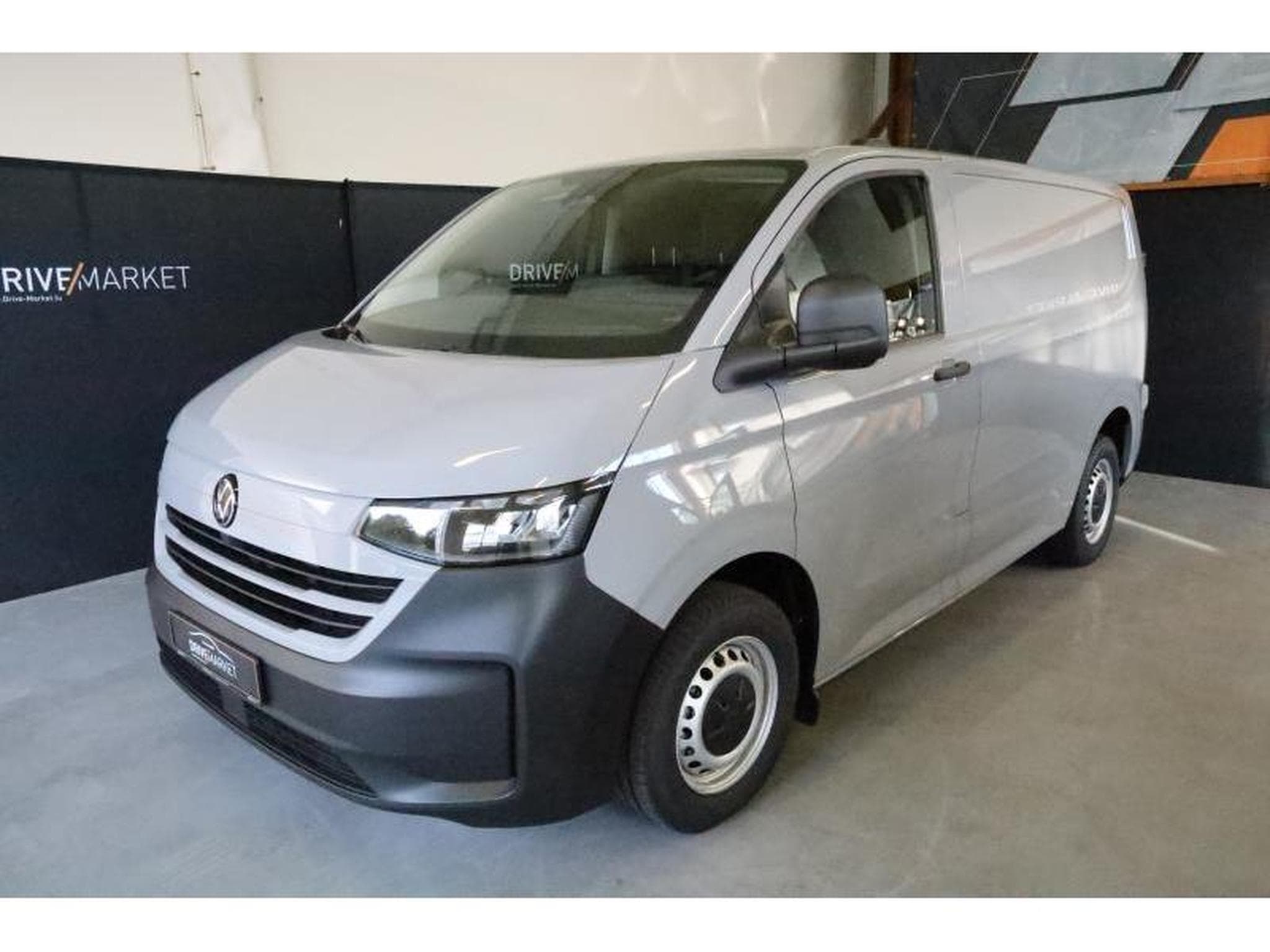 VW T7 Fourgon Court (2025) - Foto 18