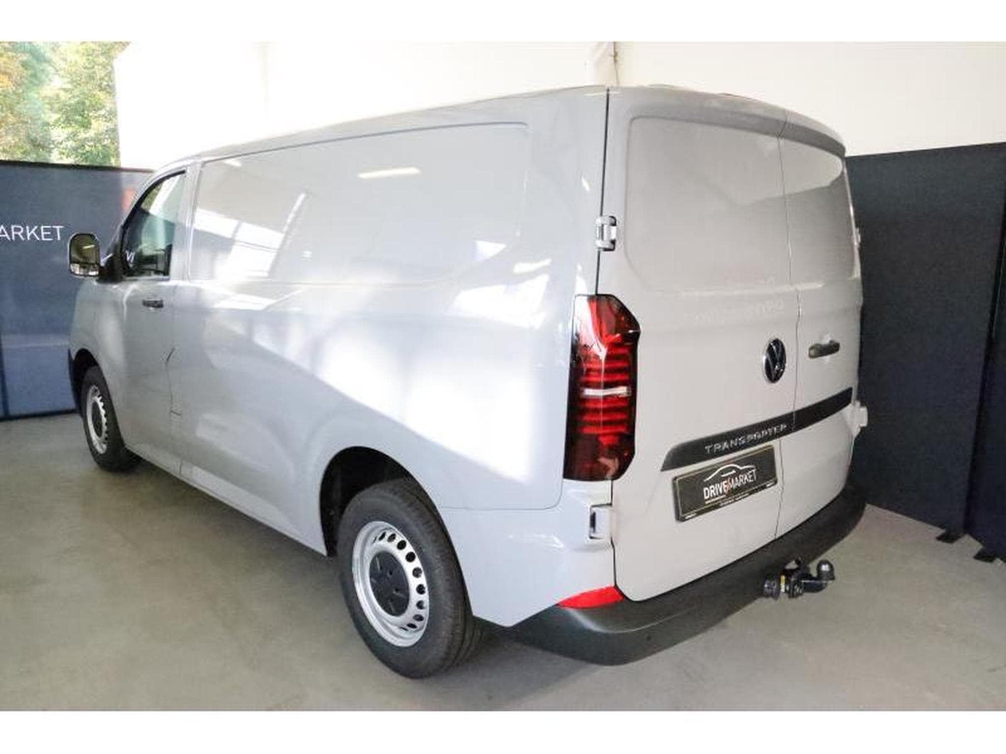 VW T7 Fourgon Court (2025) - Foto 21
