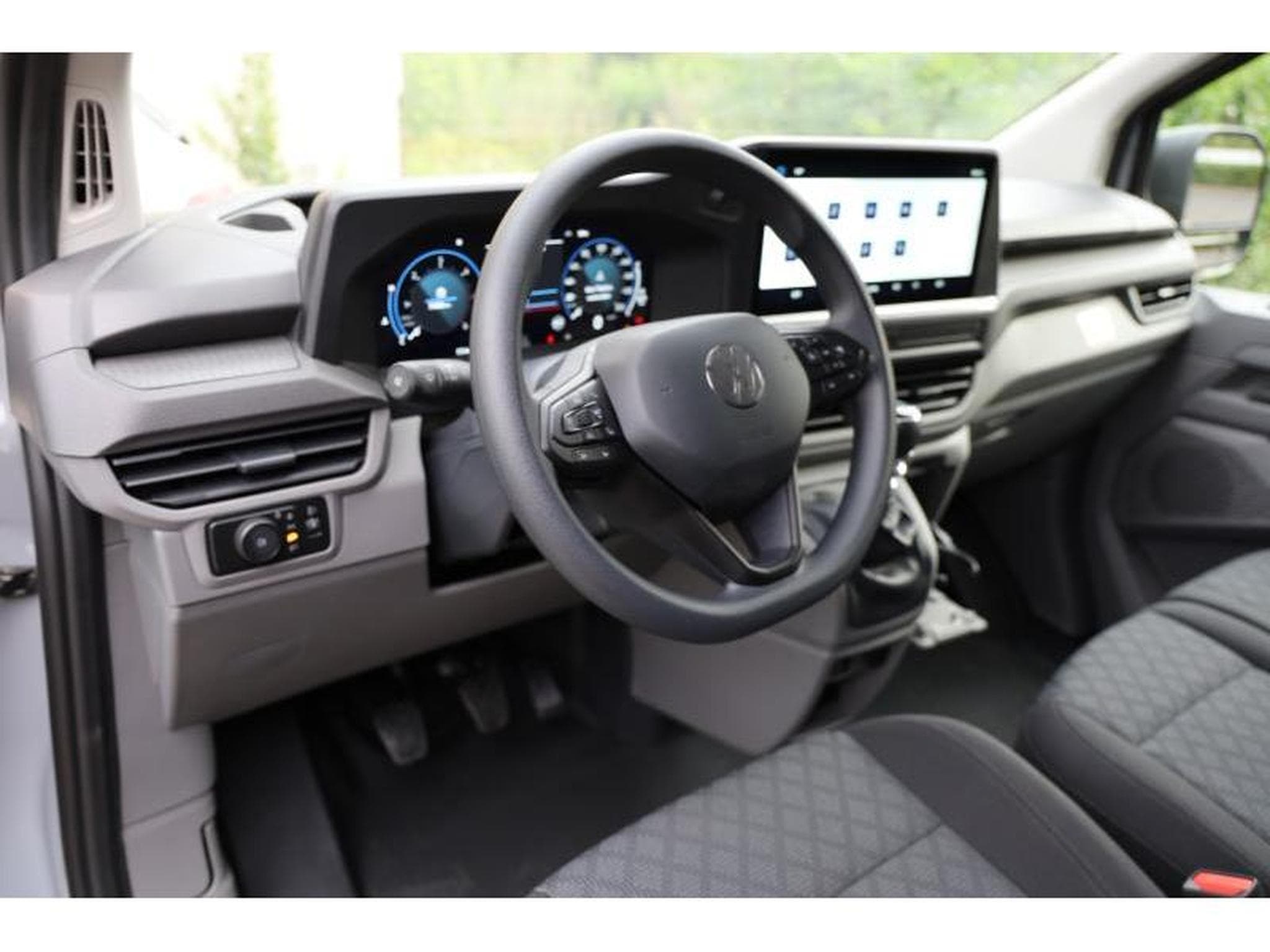 VW T7 Fourgon Court (2025) - Foto 22
