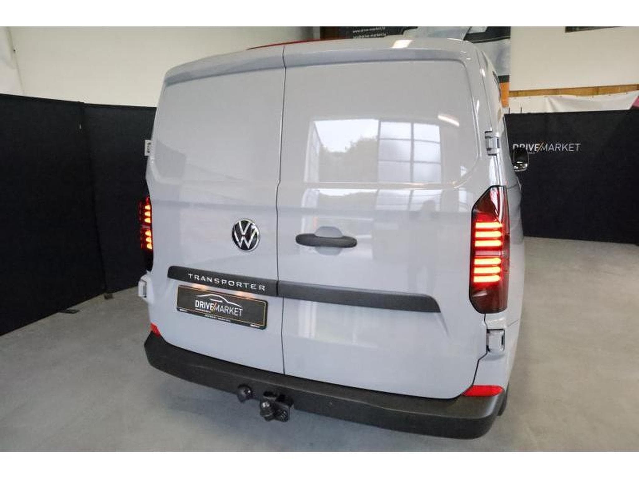 VW T7 Fourgon Court (2025) - Foto 30