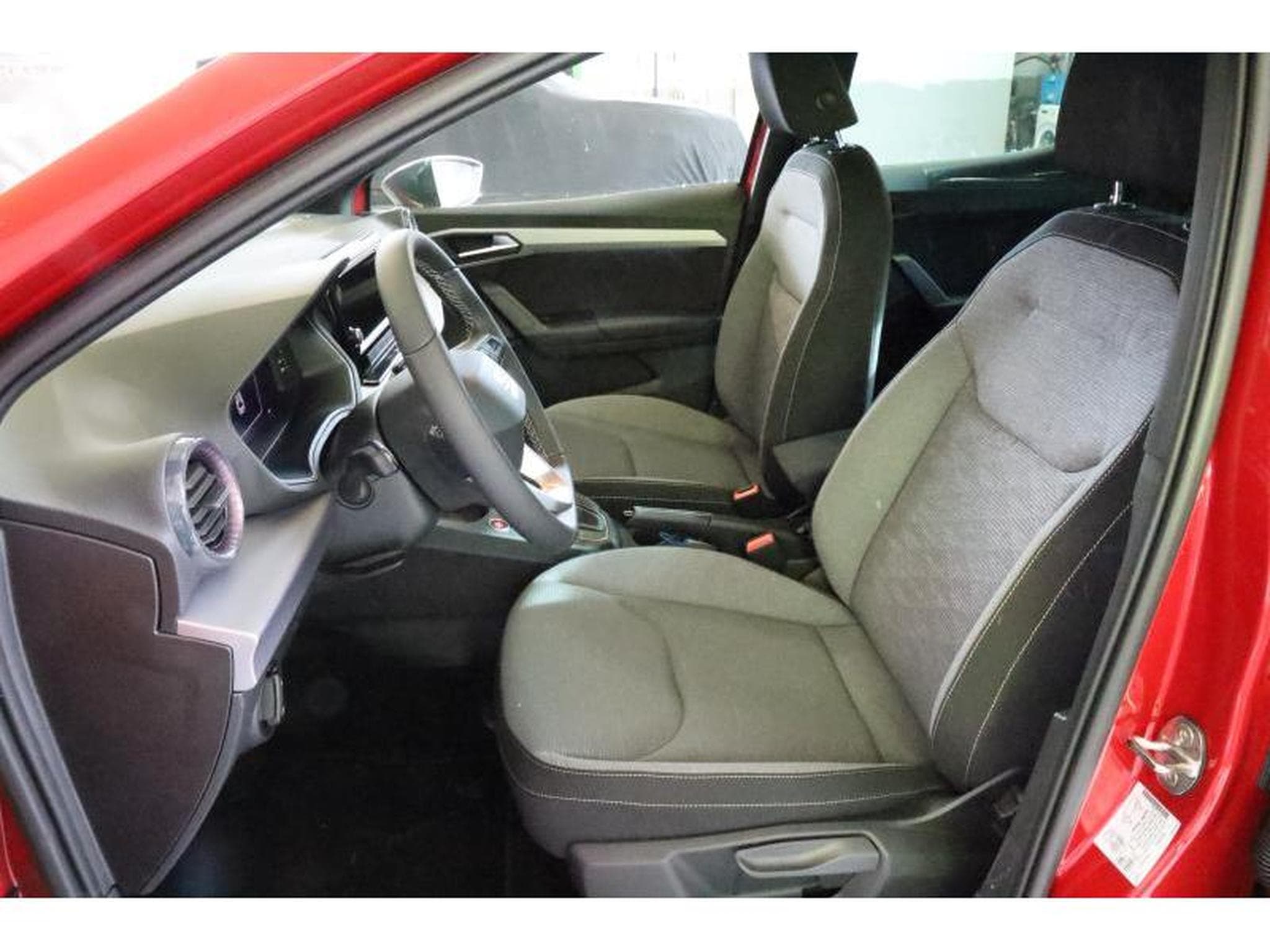 Seat Ibiza XcEllence (2025) - Foto 9