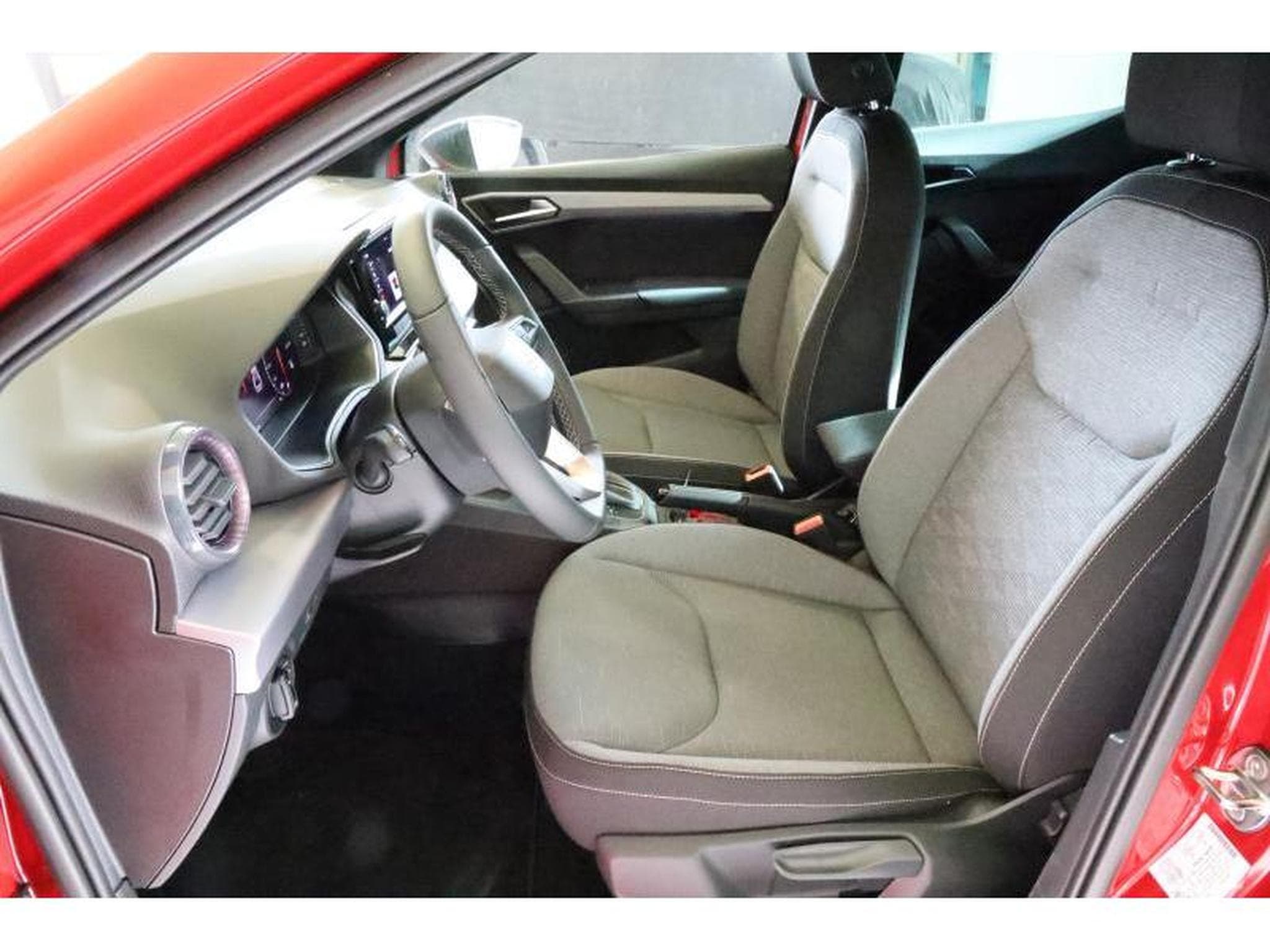 Seat Ibiza XcEllence (2025) - Foto 8