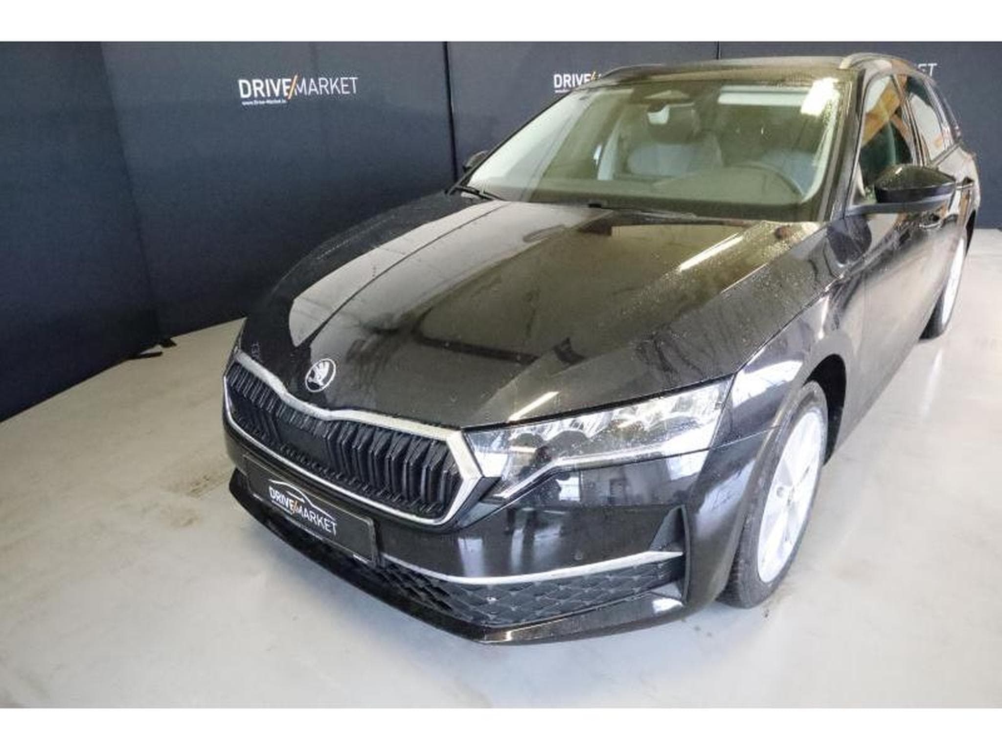 Skoda Octavia Selection (2025) - Foto 1