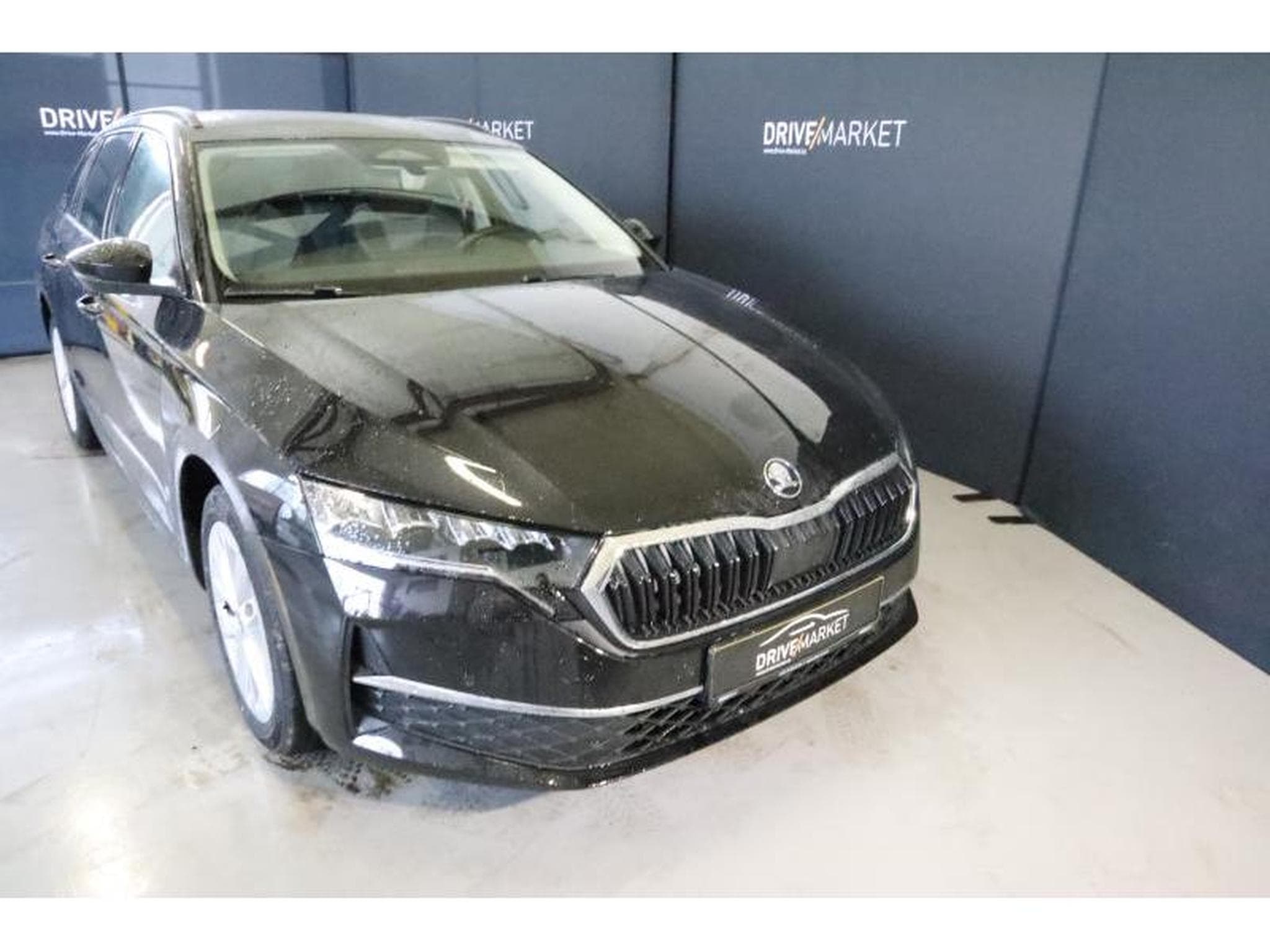 Skoda Octavia Selection (2025) - Foto 16