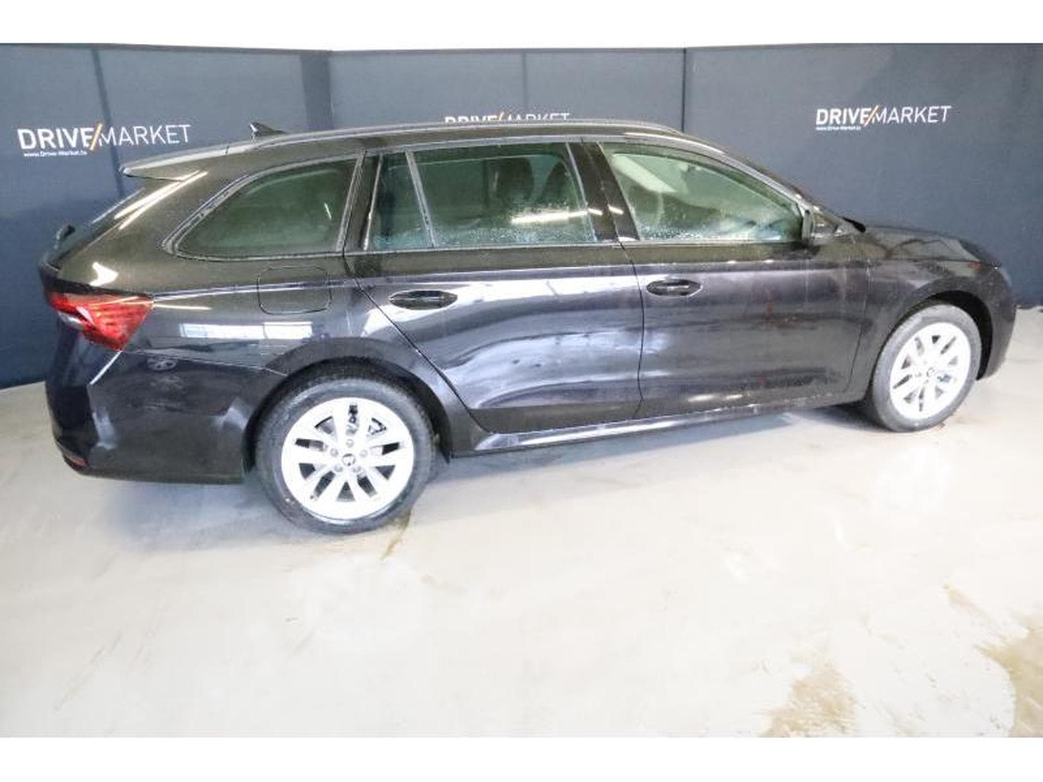 Skoda Octavia Selection (2025) - Foto 21