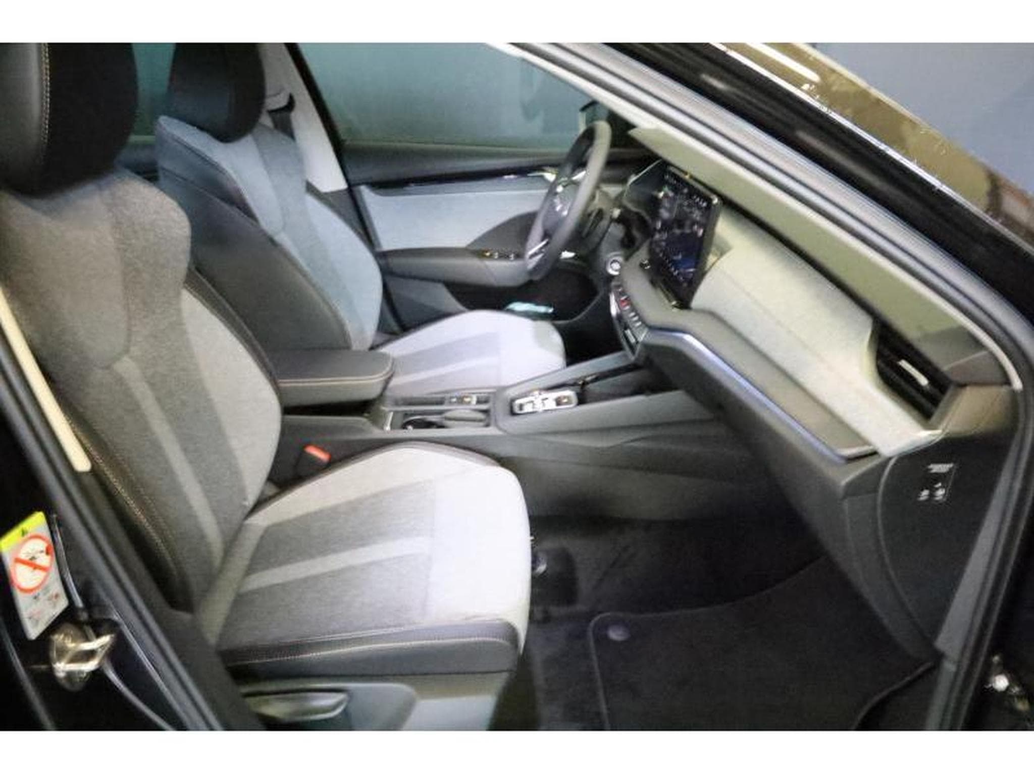 Skoda Octavia Selection (2025) - Foto 8
