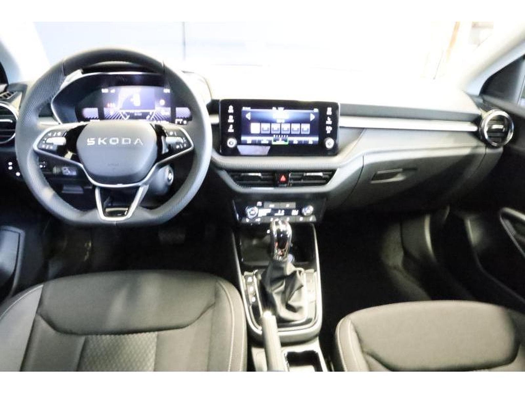 Skoda Fabia Selection (2025) - Foto 2