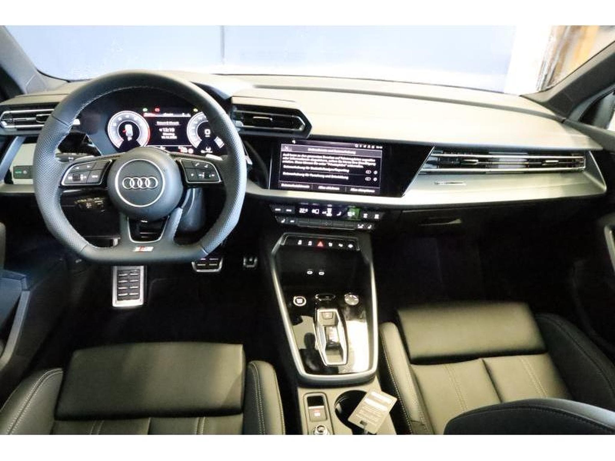 Audi A3 Sportback (2025) - Photo 2