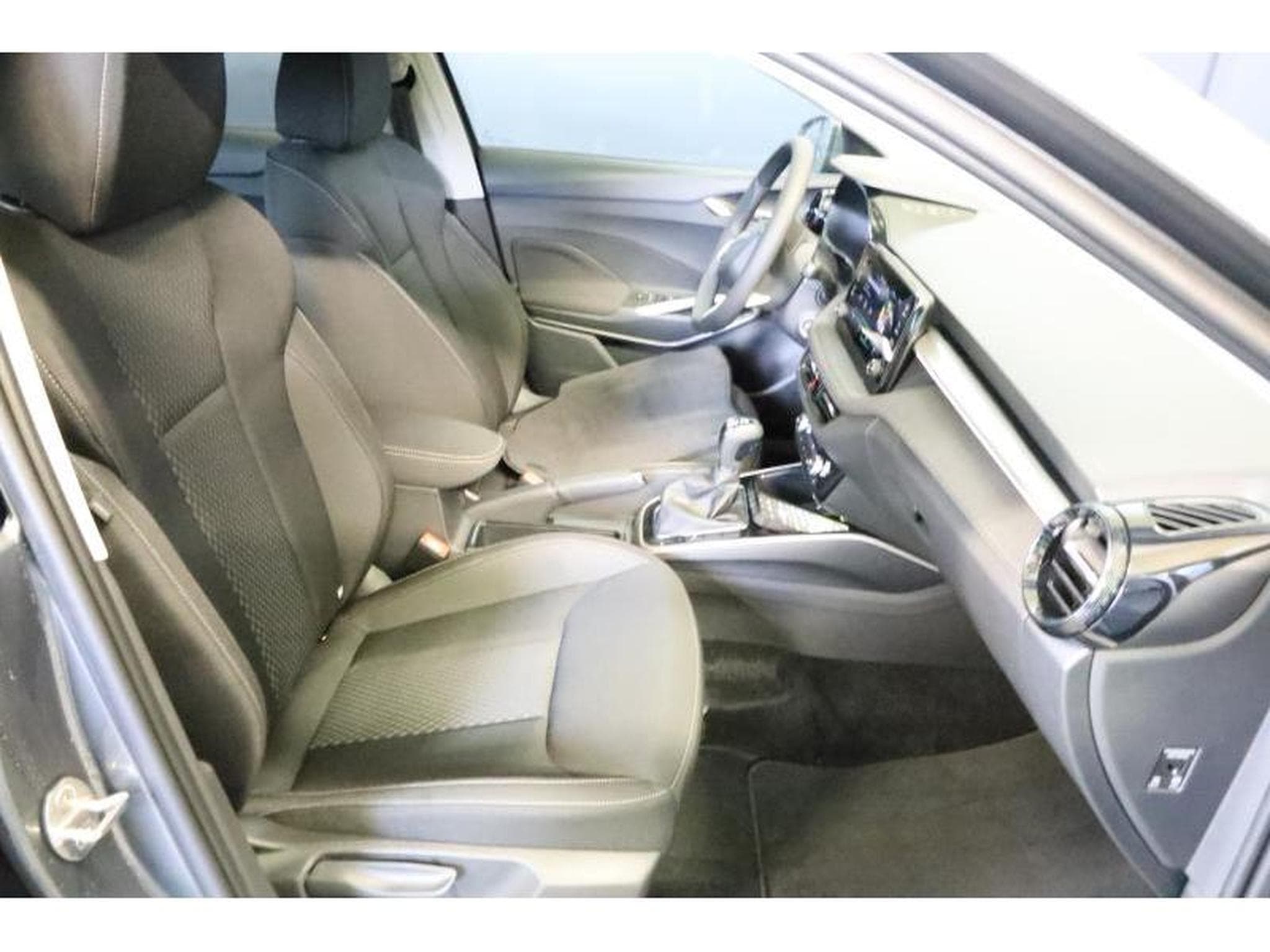 Skoda Fabia Selection (2025) - Foto 10