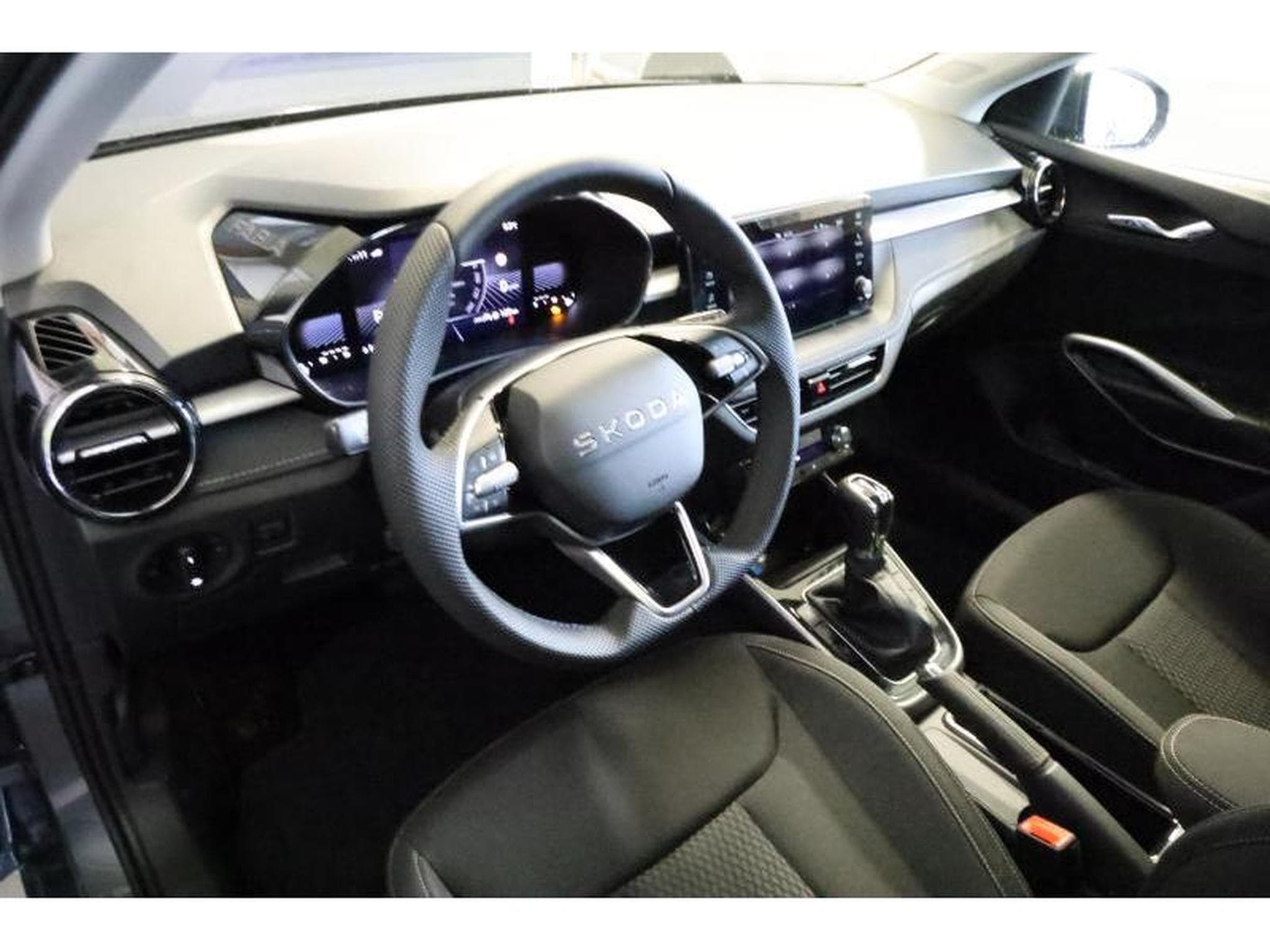 Skoda Fabia Selection (2025) - Foto 11