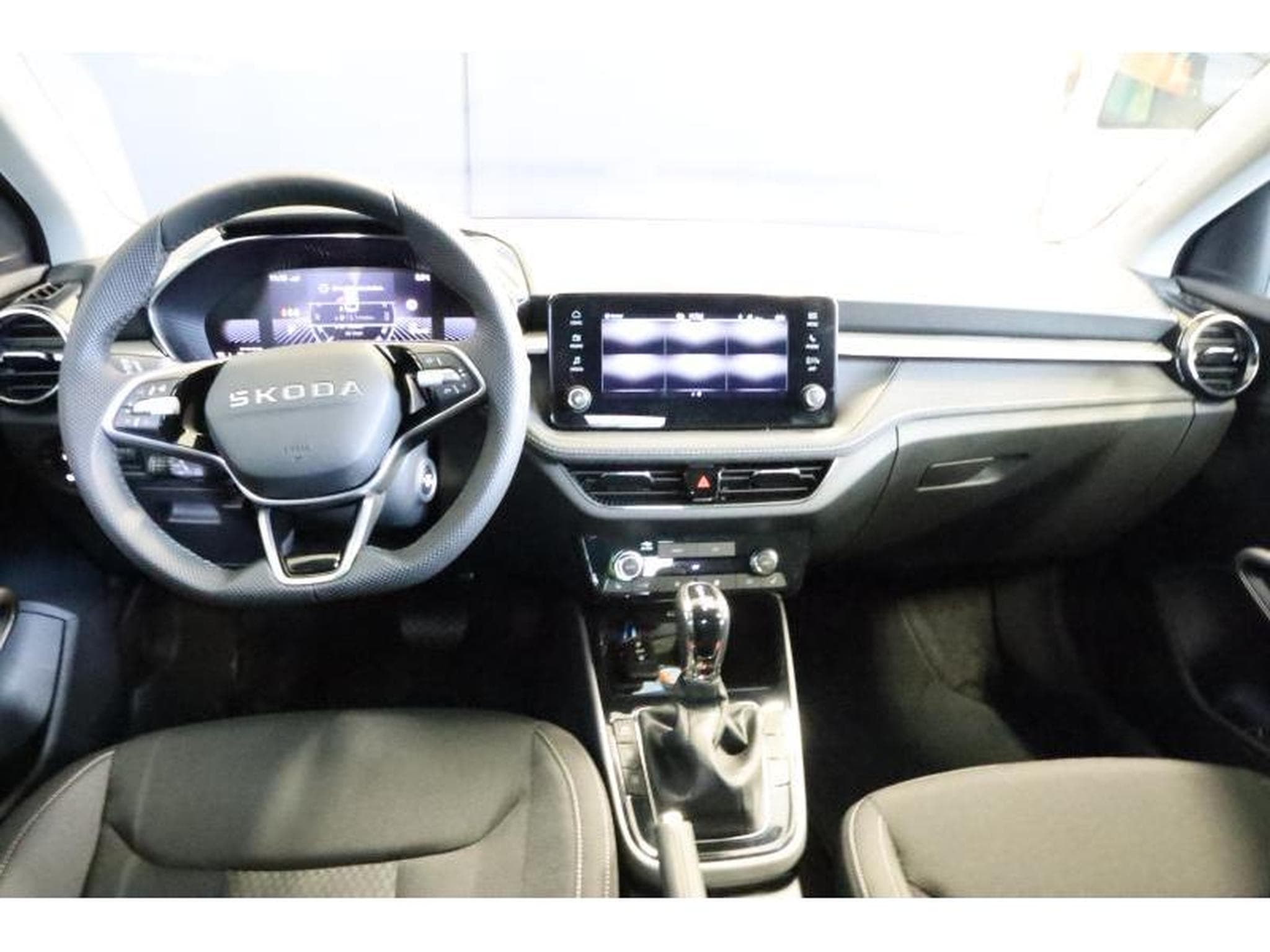 Skoda Fabia Selection (2025) - Foto 2