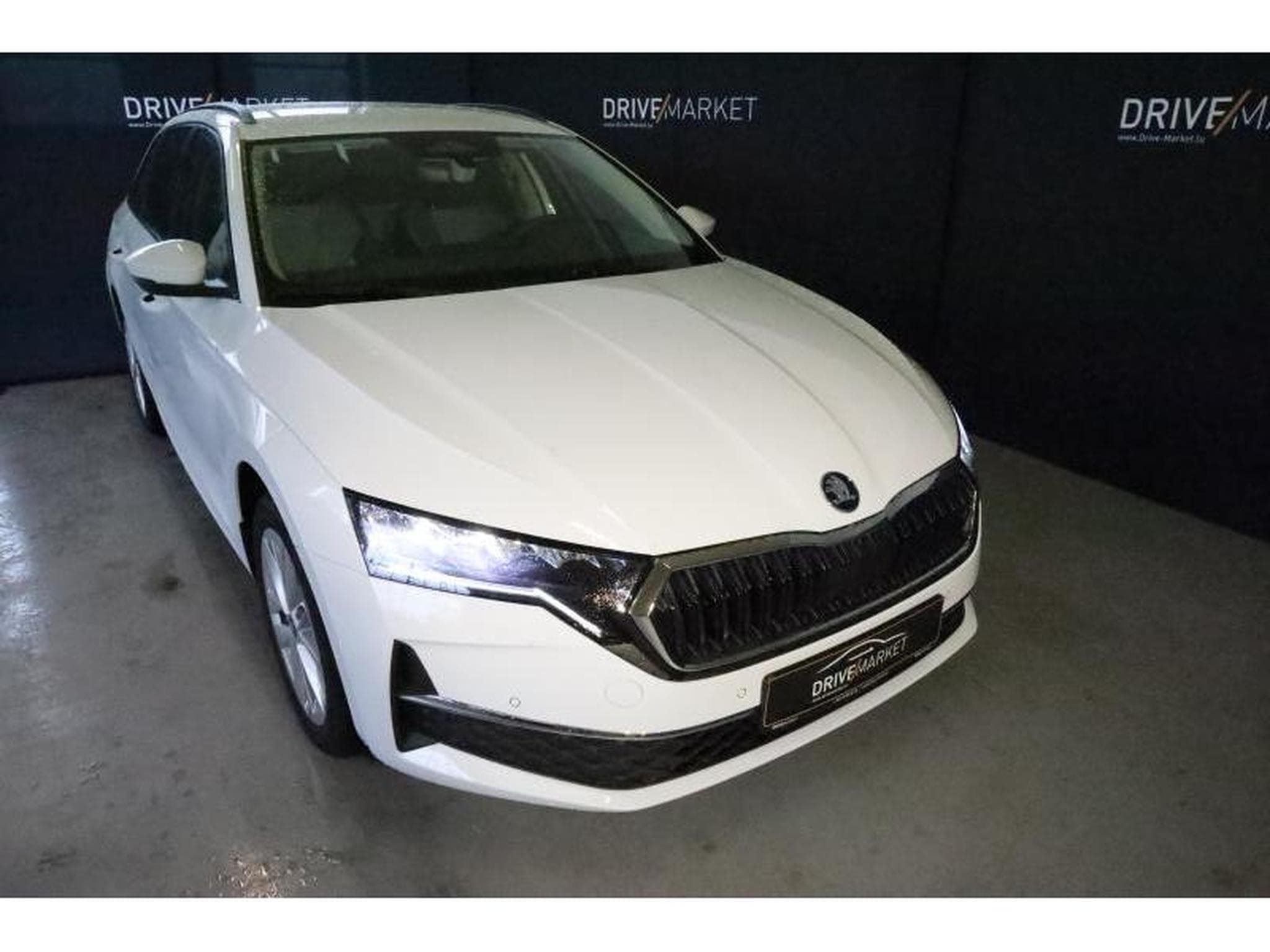Skoda Octavia Selection (2025) - Foto 19