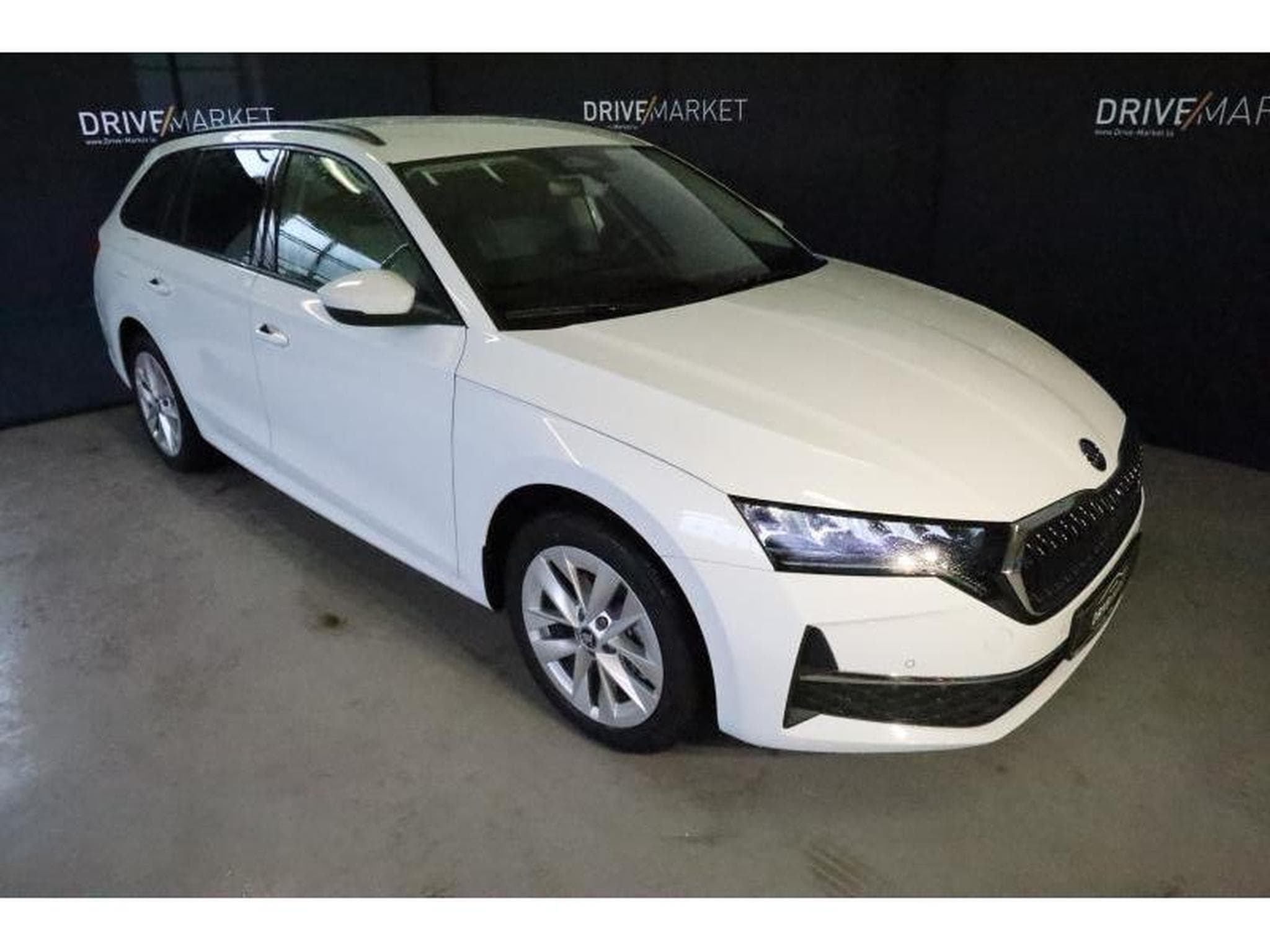 Skoda Octavia Selection (2025) - Foto 20