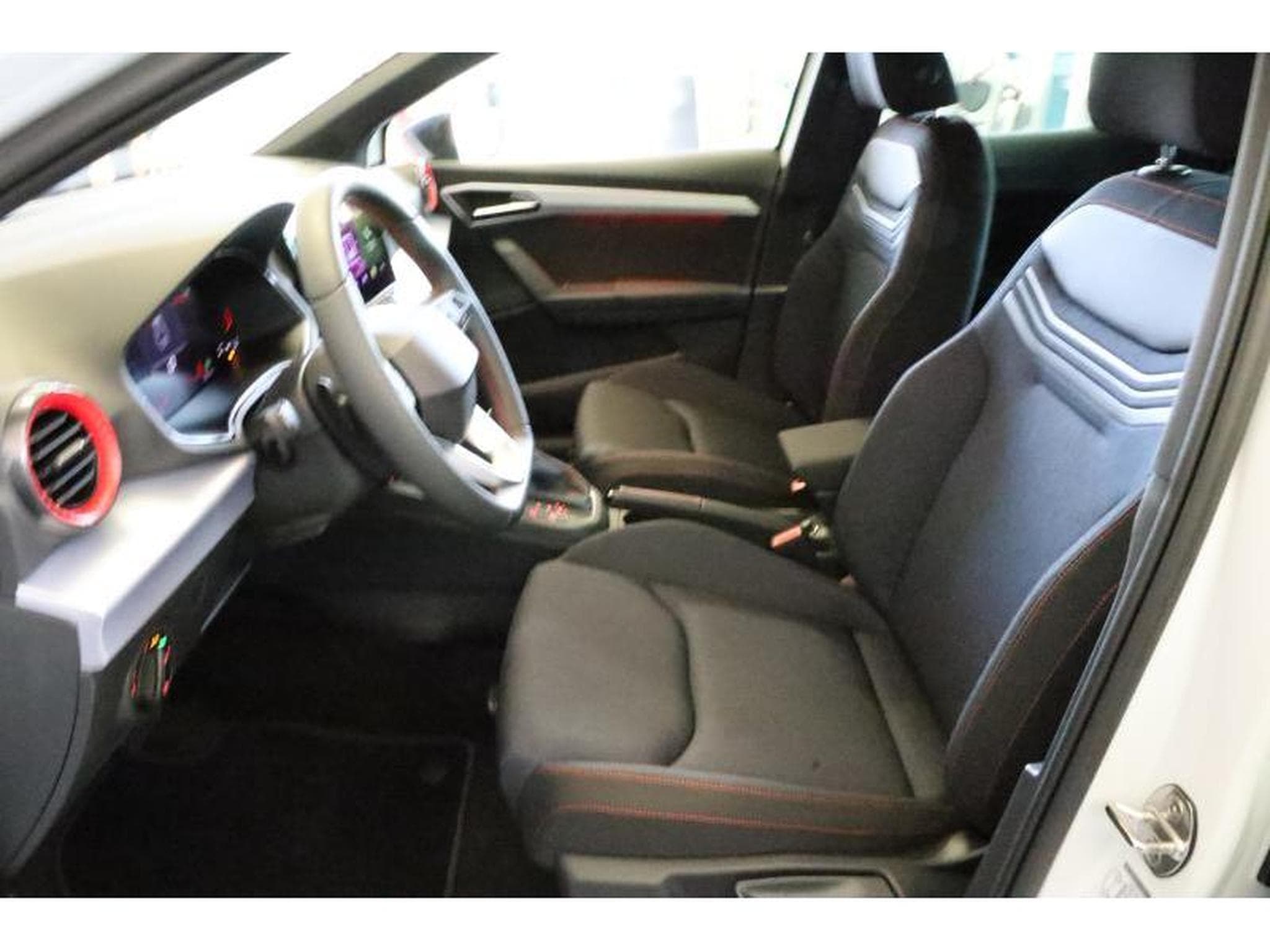 Seat Ibiza FR (2025) - Foto 4