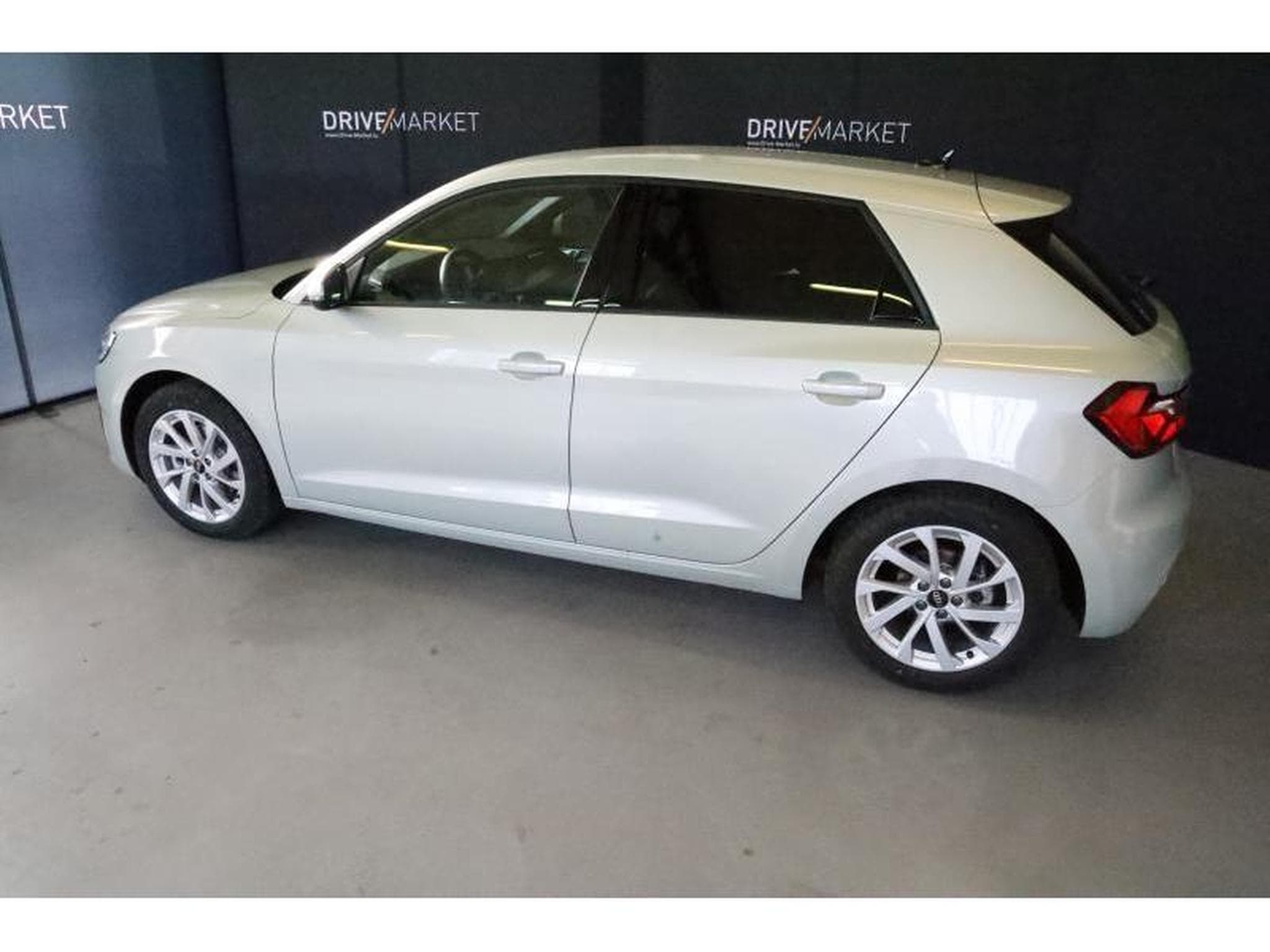 Audi A1 Advanced (2025) - Foto 17