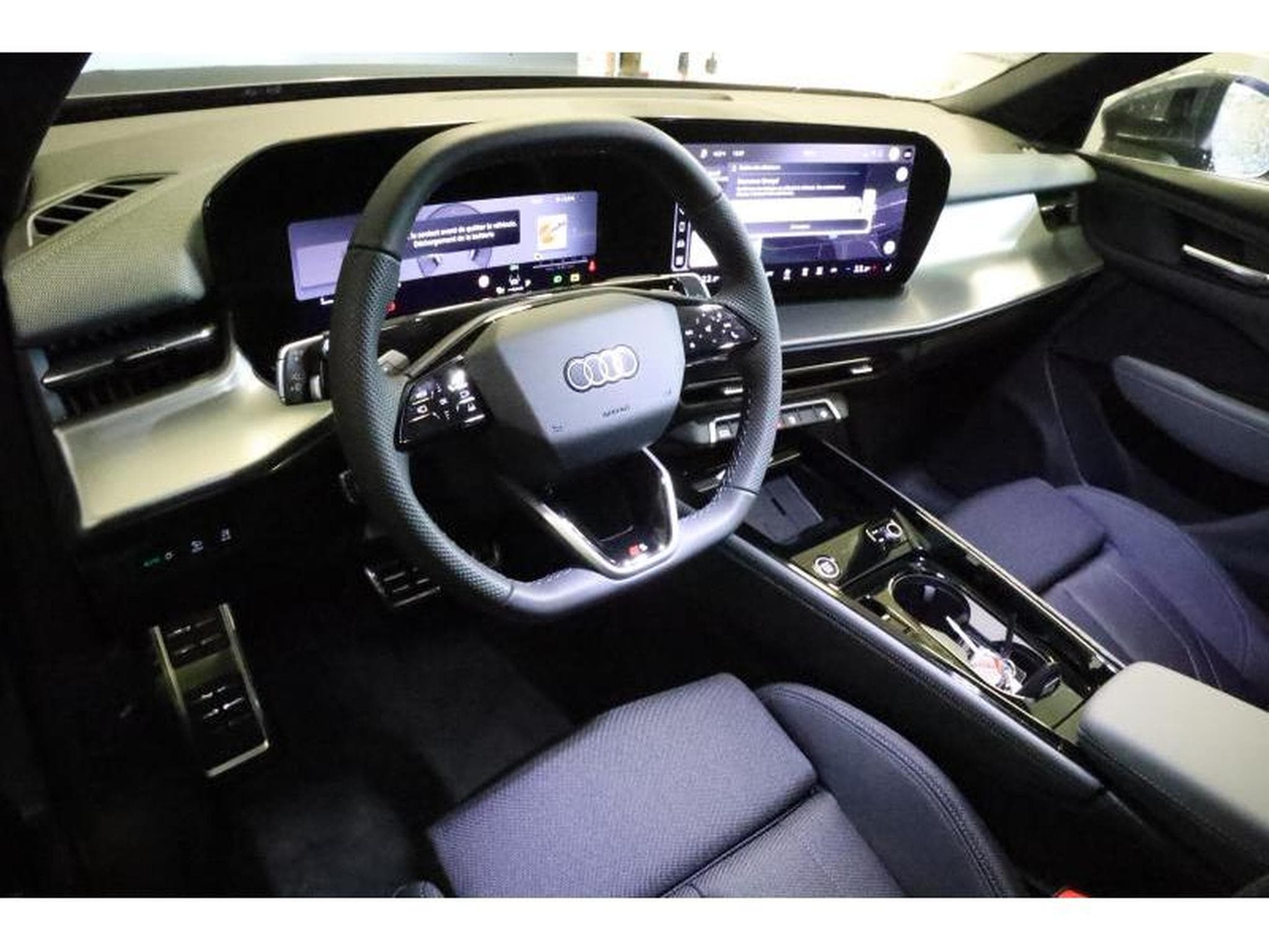Audi Q3 Sportback (2025) - Photo 18