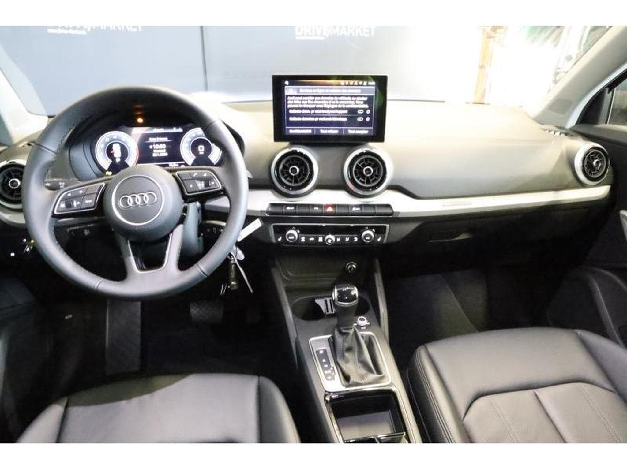 Audi Q2 S line (2026) - Photo 2