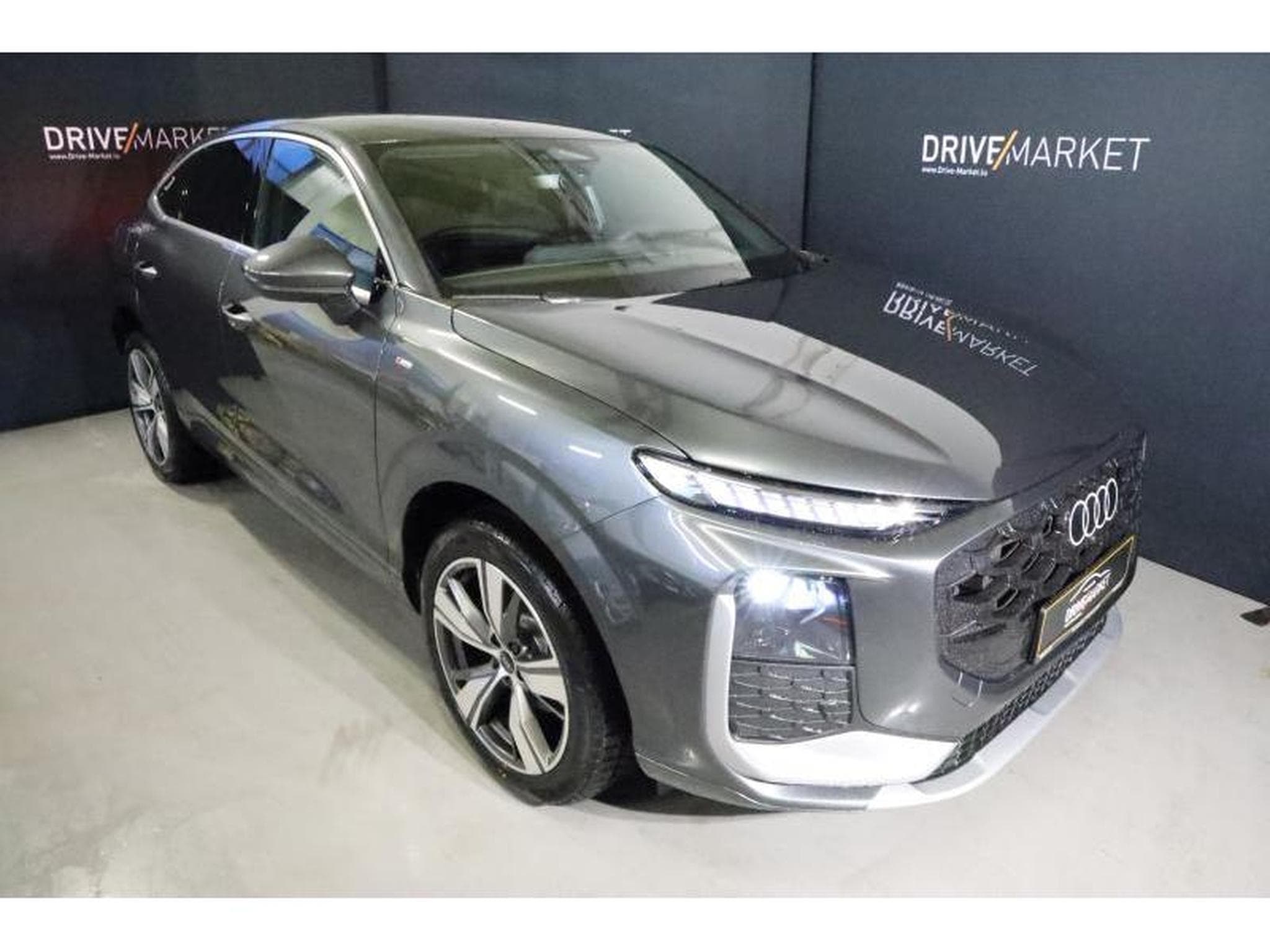 Audi Q3 Sportback (2026) - Photo 13