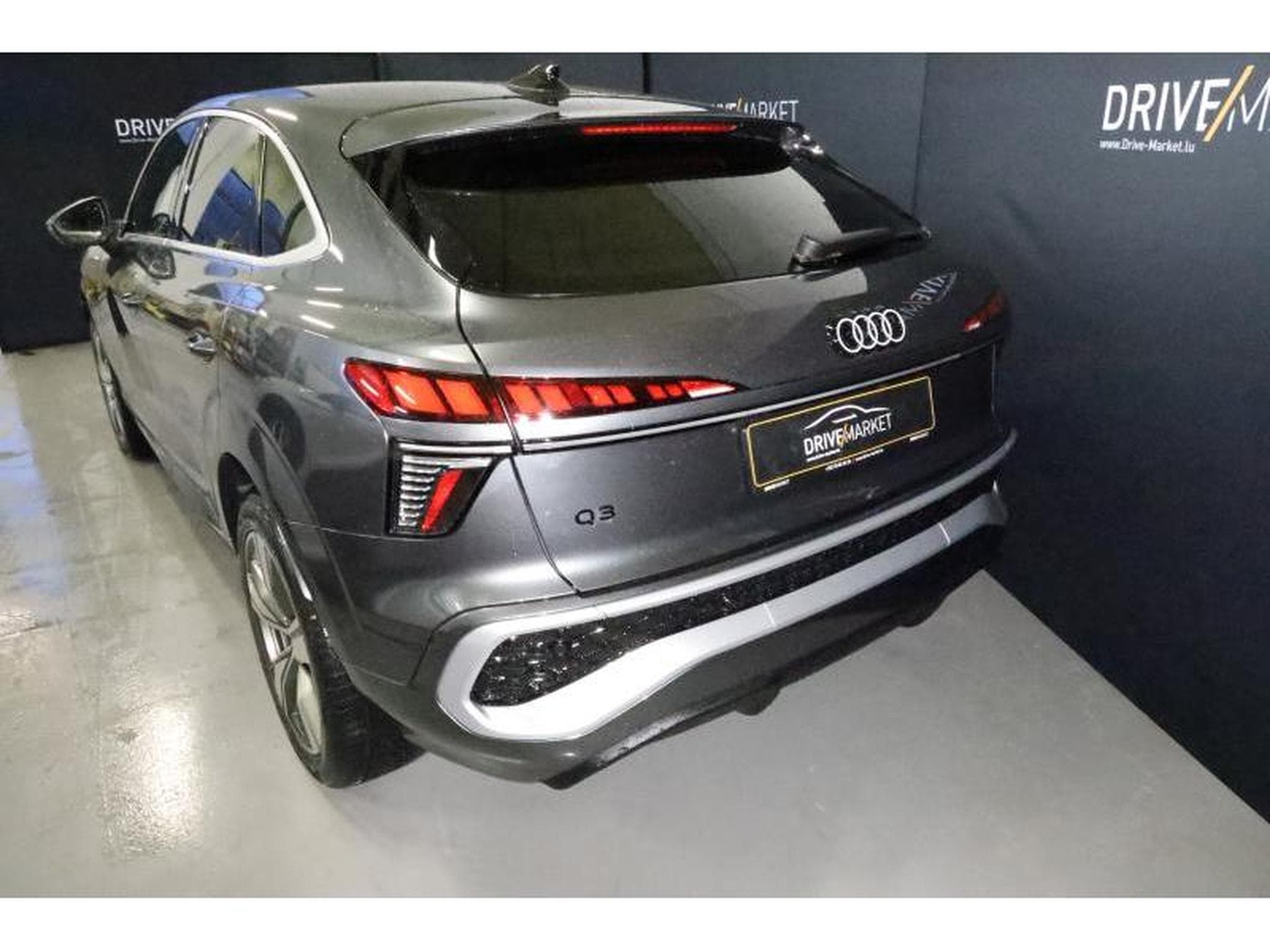 Audi Q3 Sportback (2026) - Photo 17