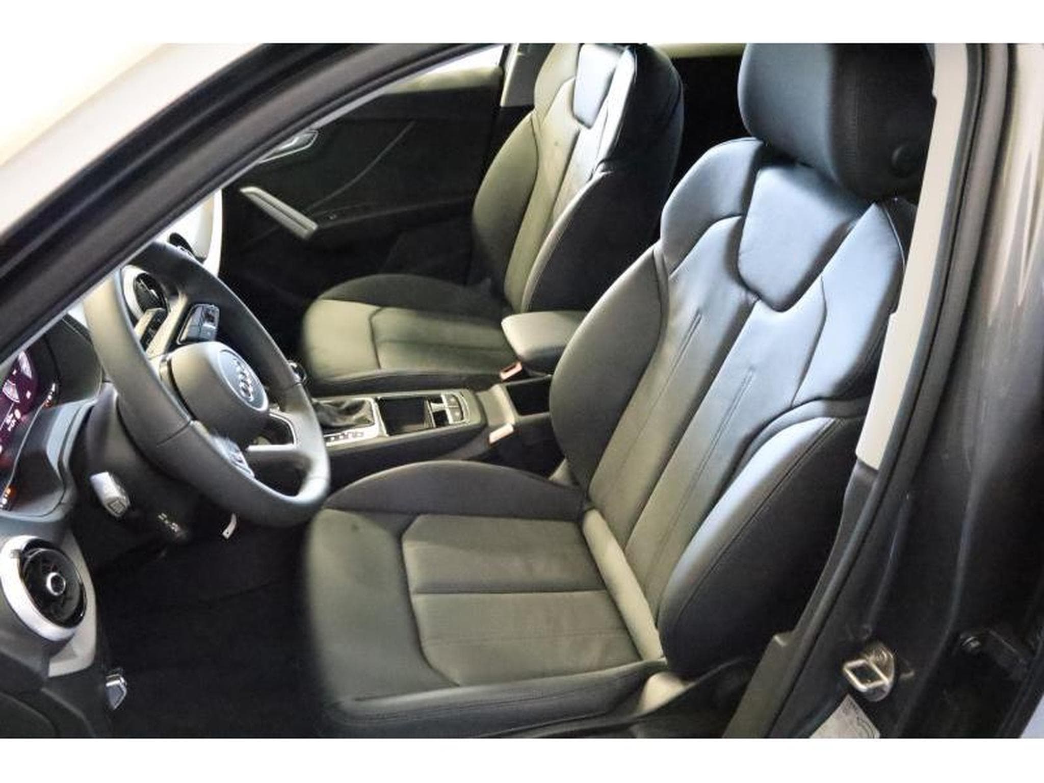 Audi Q2 S line (2026) - Photo 4