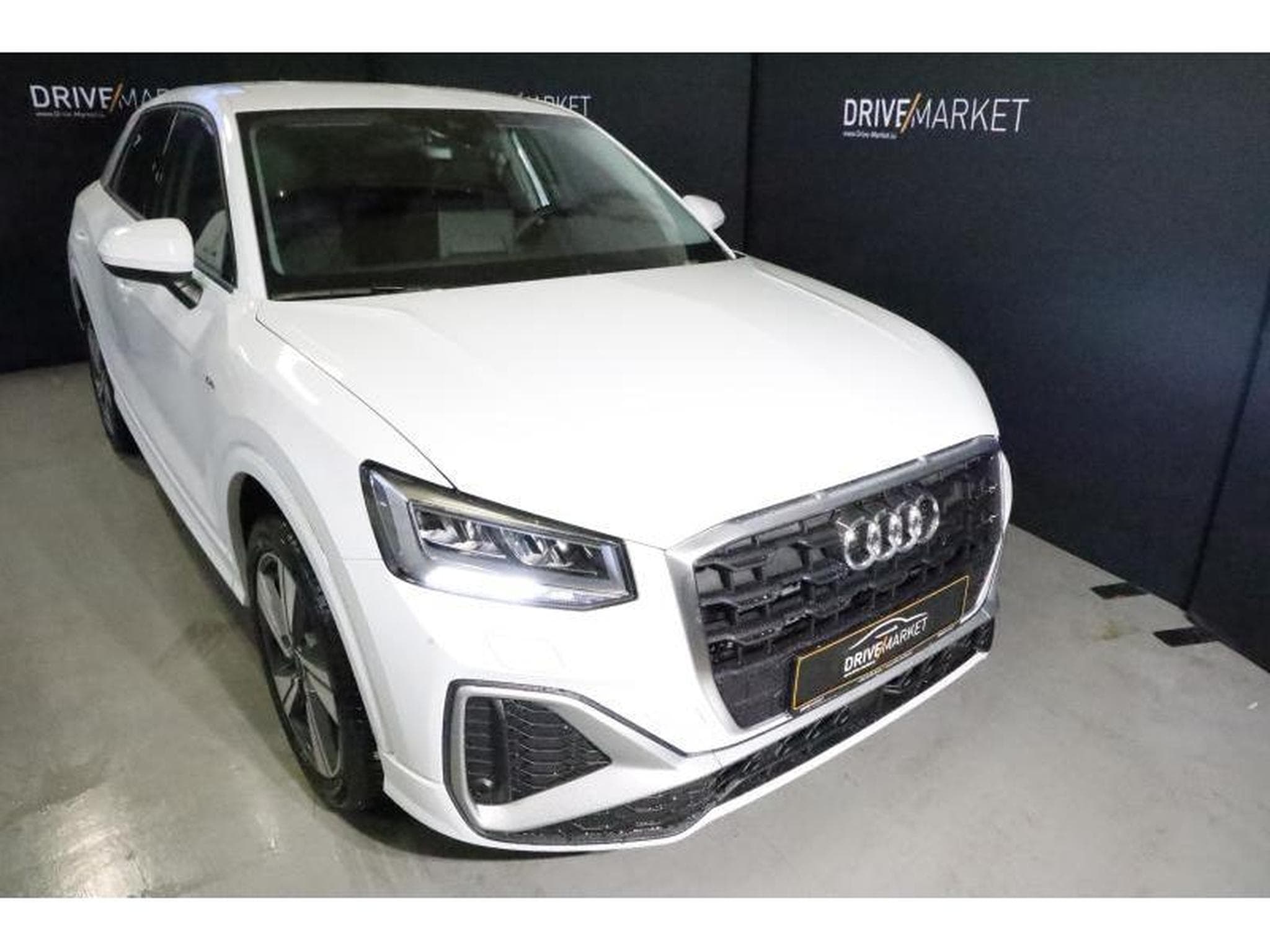 Audi Q2 S line (2026) - Photo 13
