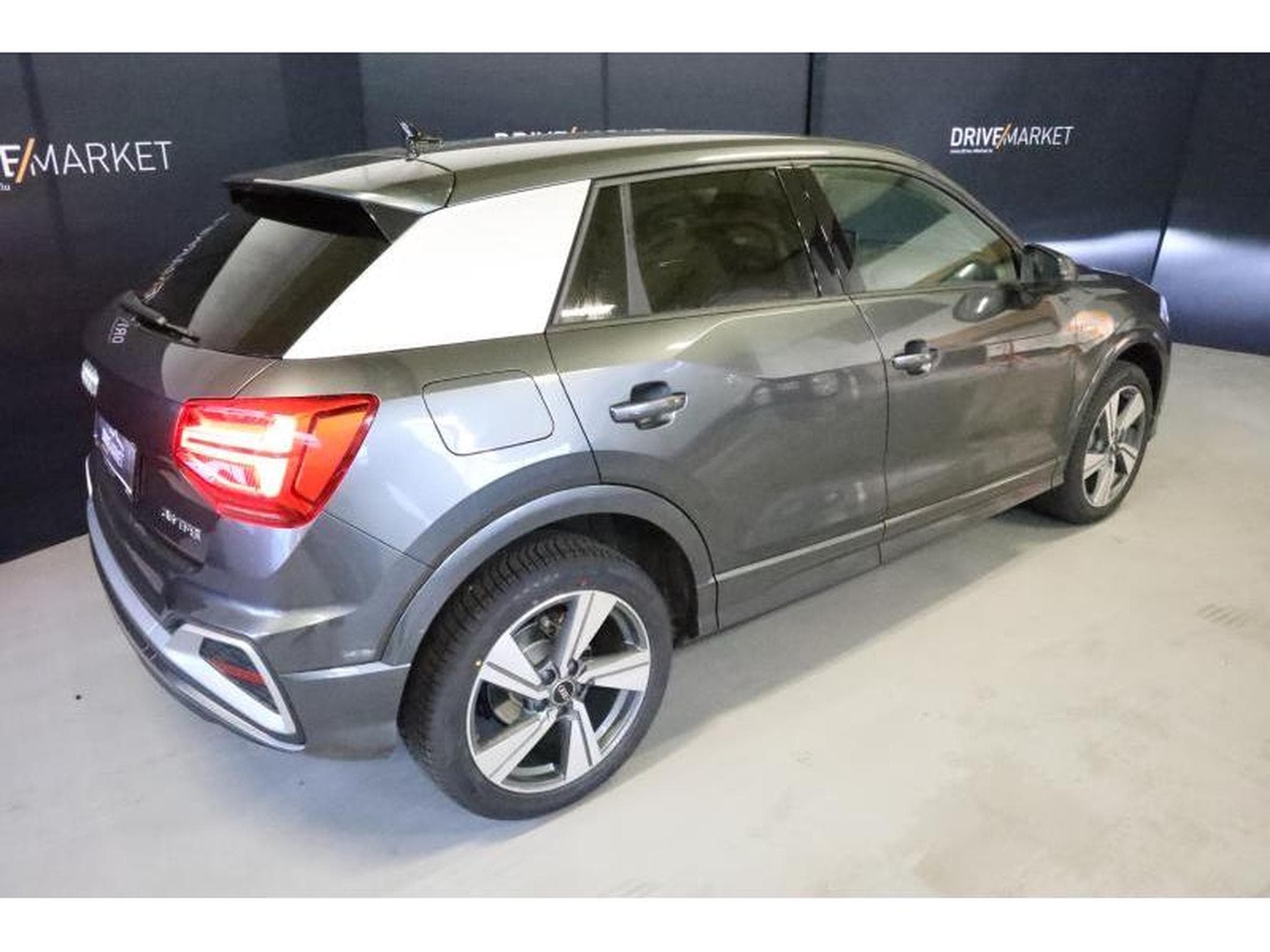 Audi Q2 S line (2026) - Photo 24