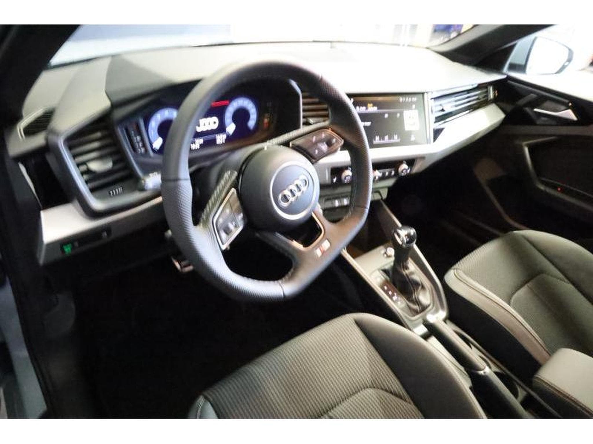 Audi A1 Advanced (2026) - Photo 13
