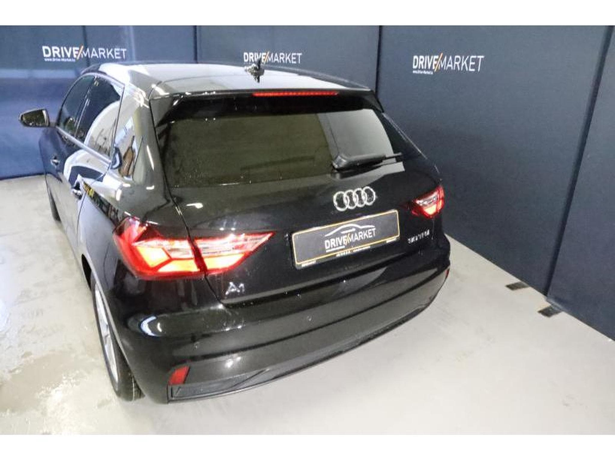 Audi A1 Advanced (2026) - Photo 13