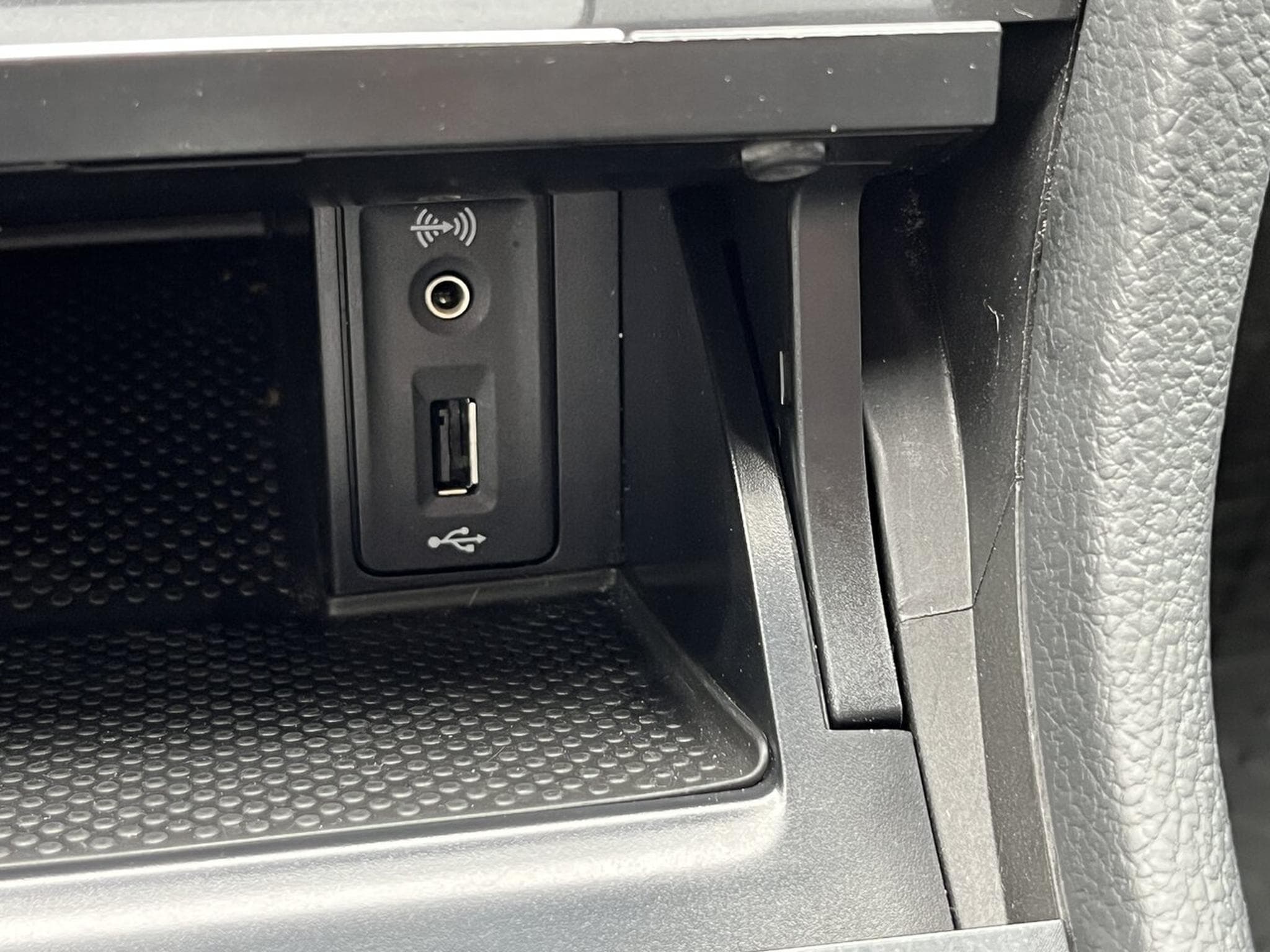 VW Golf VII 1.0 TSI COMFORTLINE 110 ch (2018) - Photo 15
