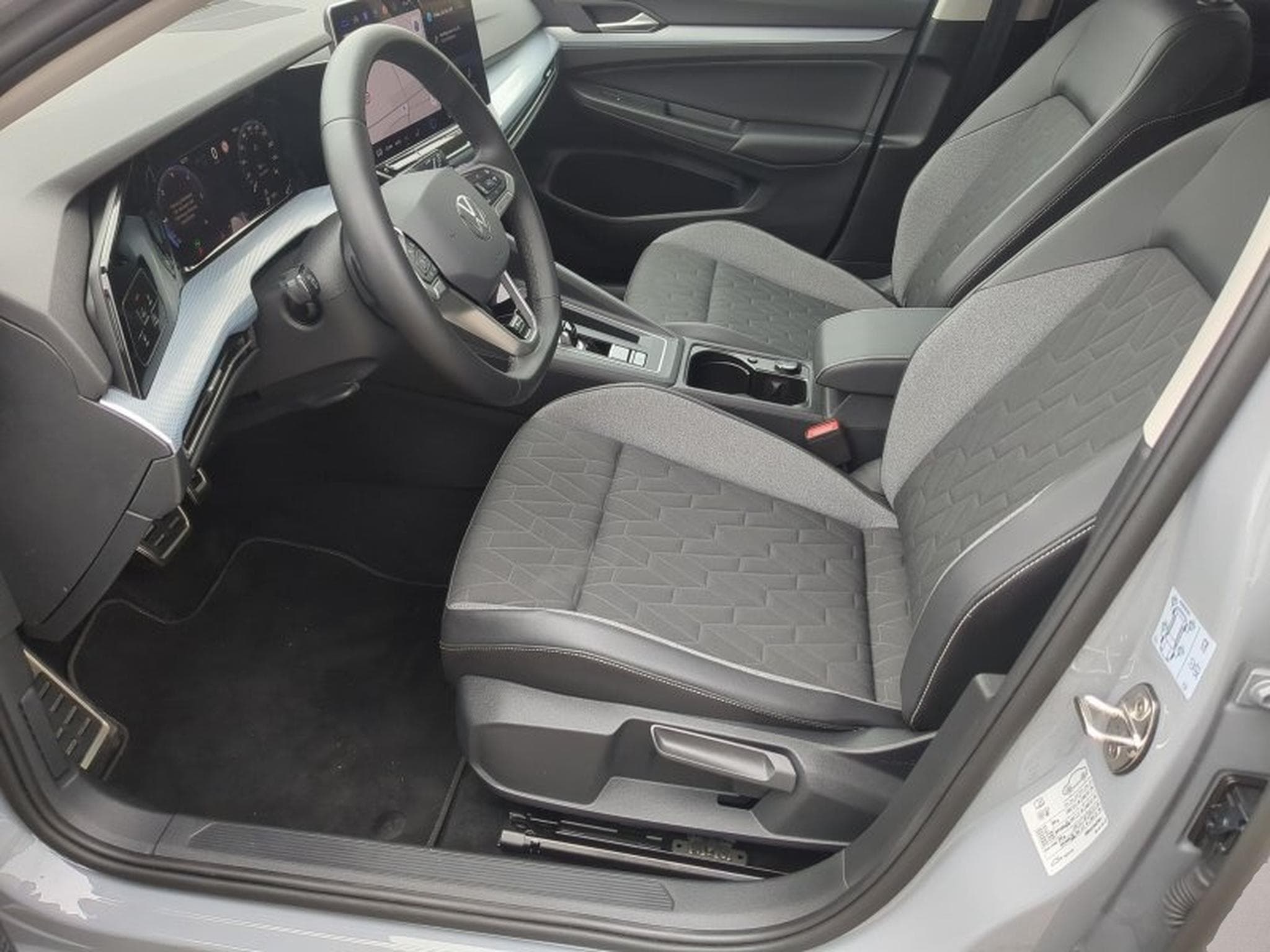 VW Golf (2025) - Foto 4