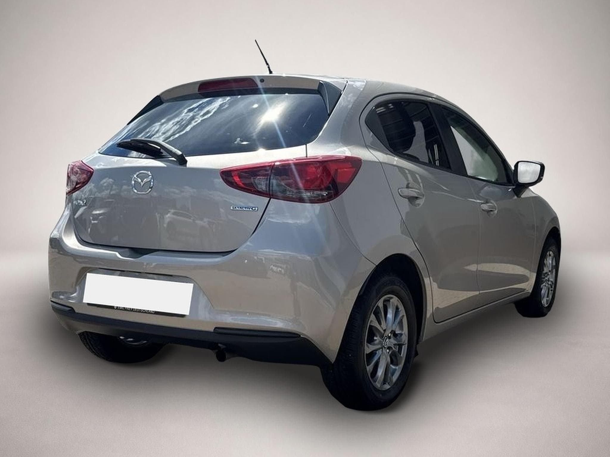 Mazda 2 (2023) - Photo 2