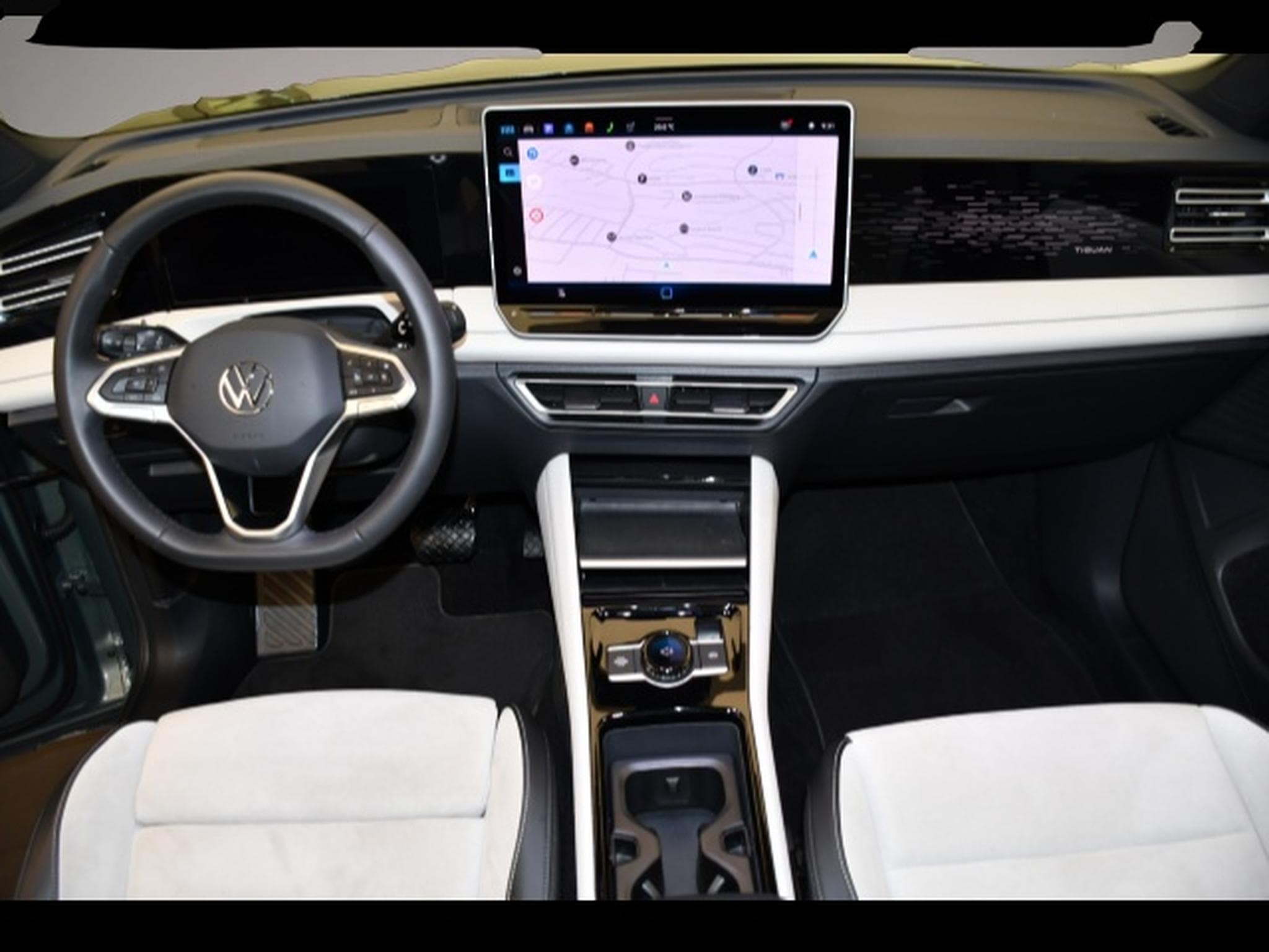 VW Tiguan (2025) - Photo 4