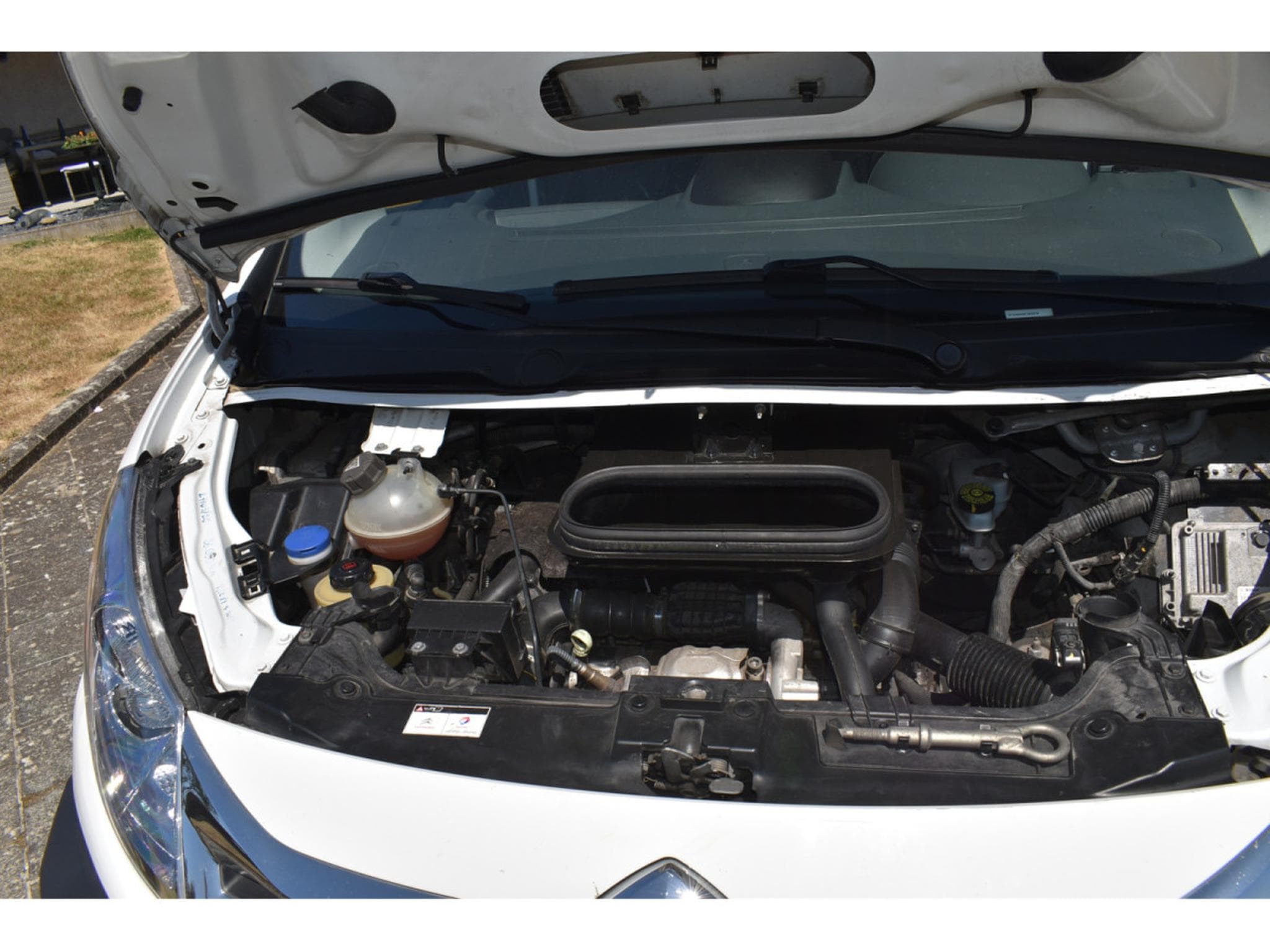 Citroën Jumpy 1,6 HDI 3 places Airco (2015) - Photo 15